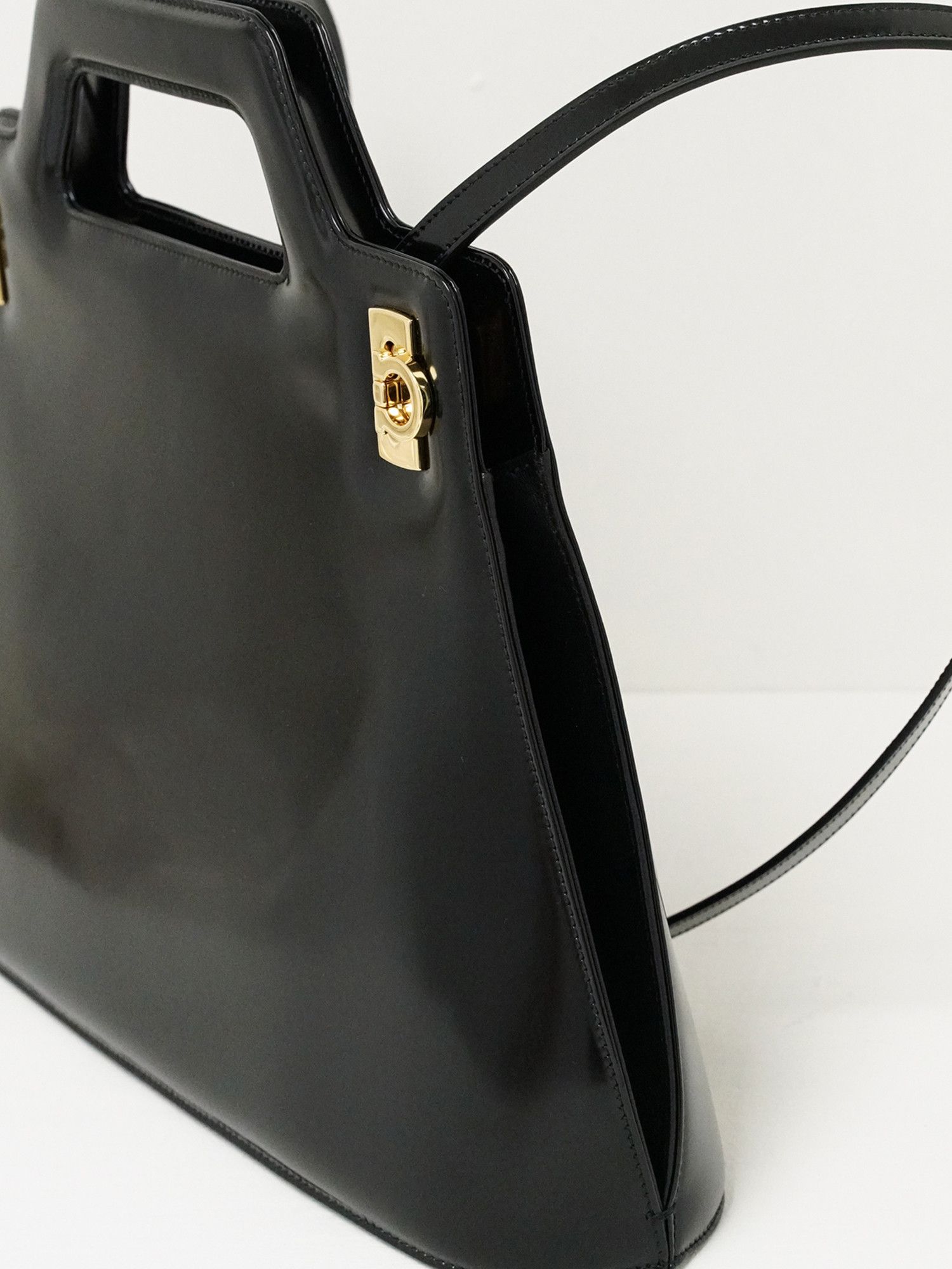 Salvatore Ferragamo FERRAGAMO Wanda Handbag Size ONE SIZE - 3 Thumbnail