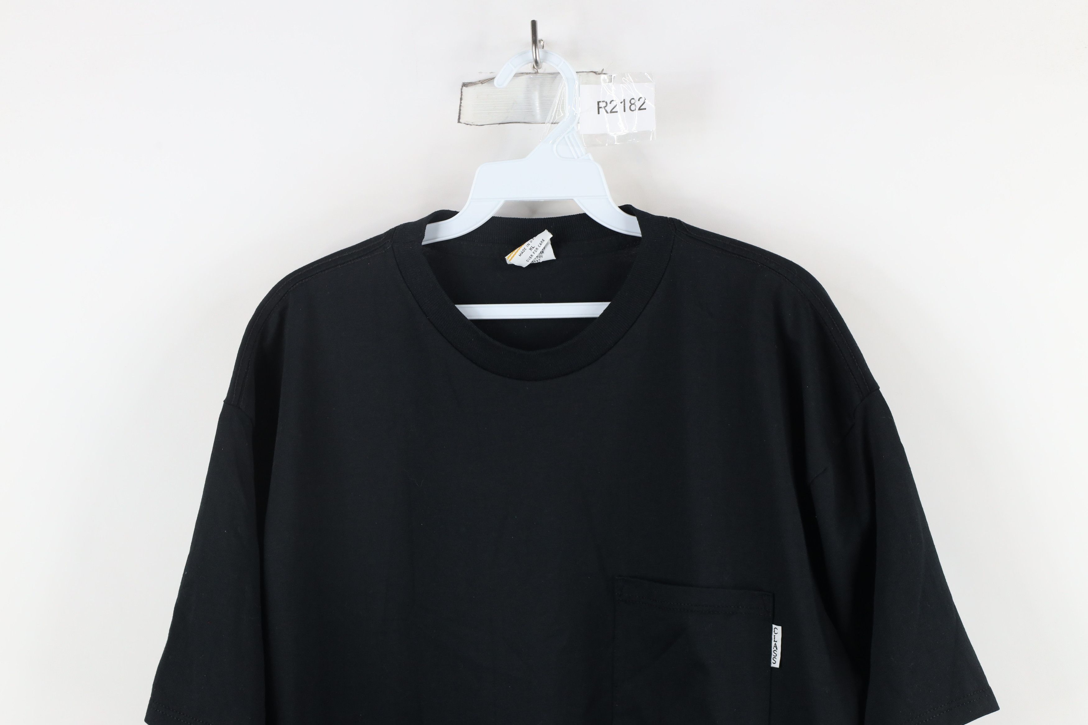 Vintage Vintage 90s Streetwear Short Sleeve Pocket T-Shirt Black USA Size US XL / EU 56 / 4 - 2 Thumbnail