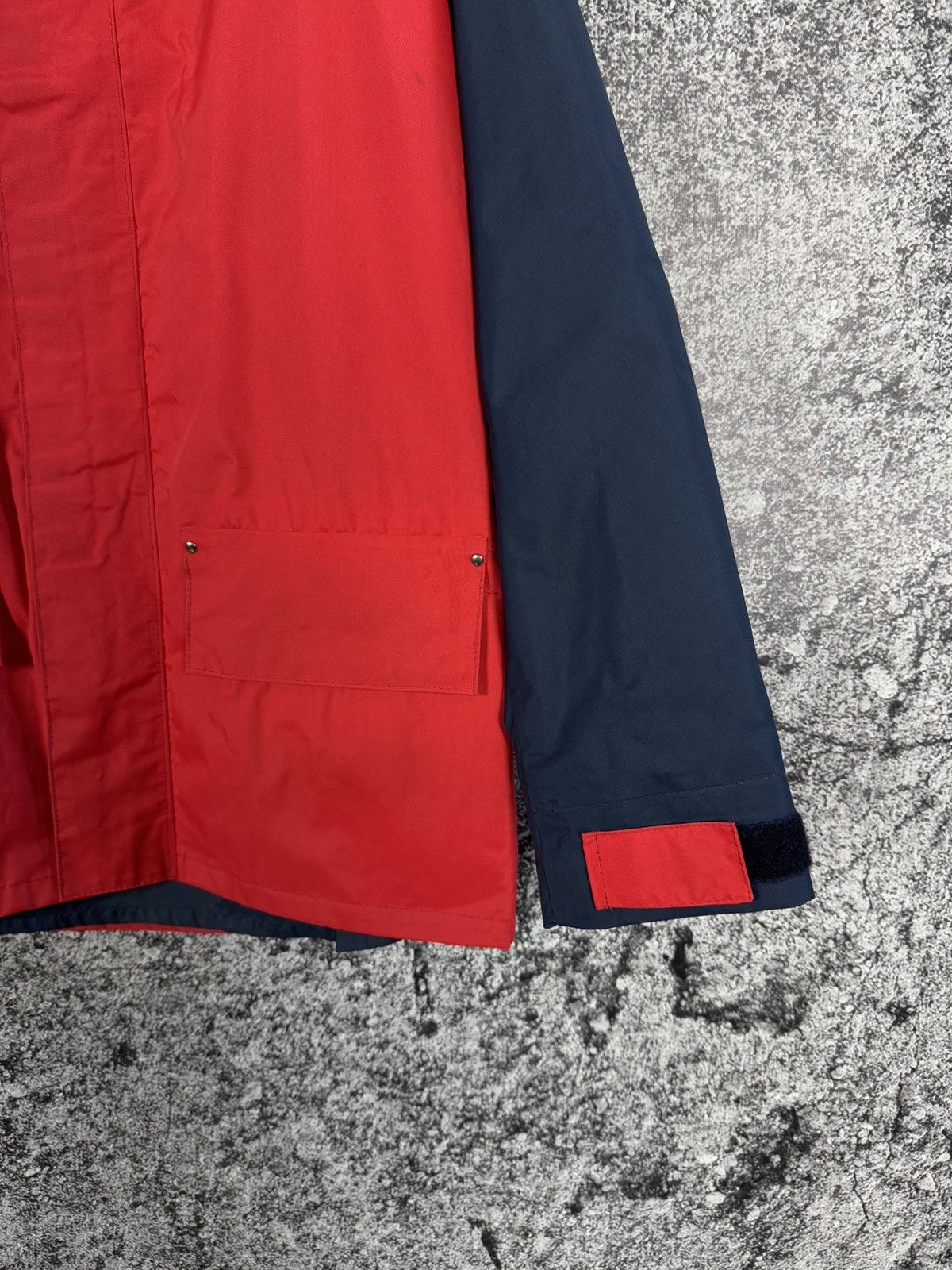 Helly Hansen Mens Helly Hansen Vintage Jacket Windbreaker Waterproof Size US S / EU 44-46 / 1 - 5 Thumbnail