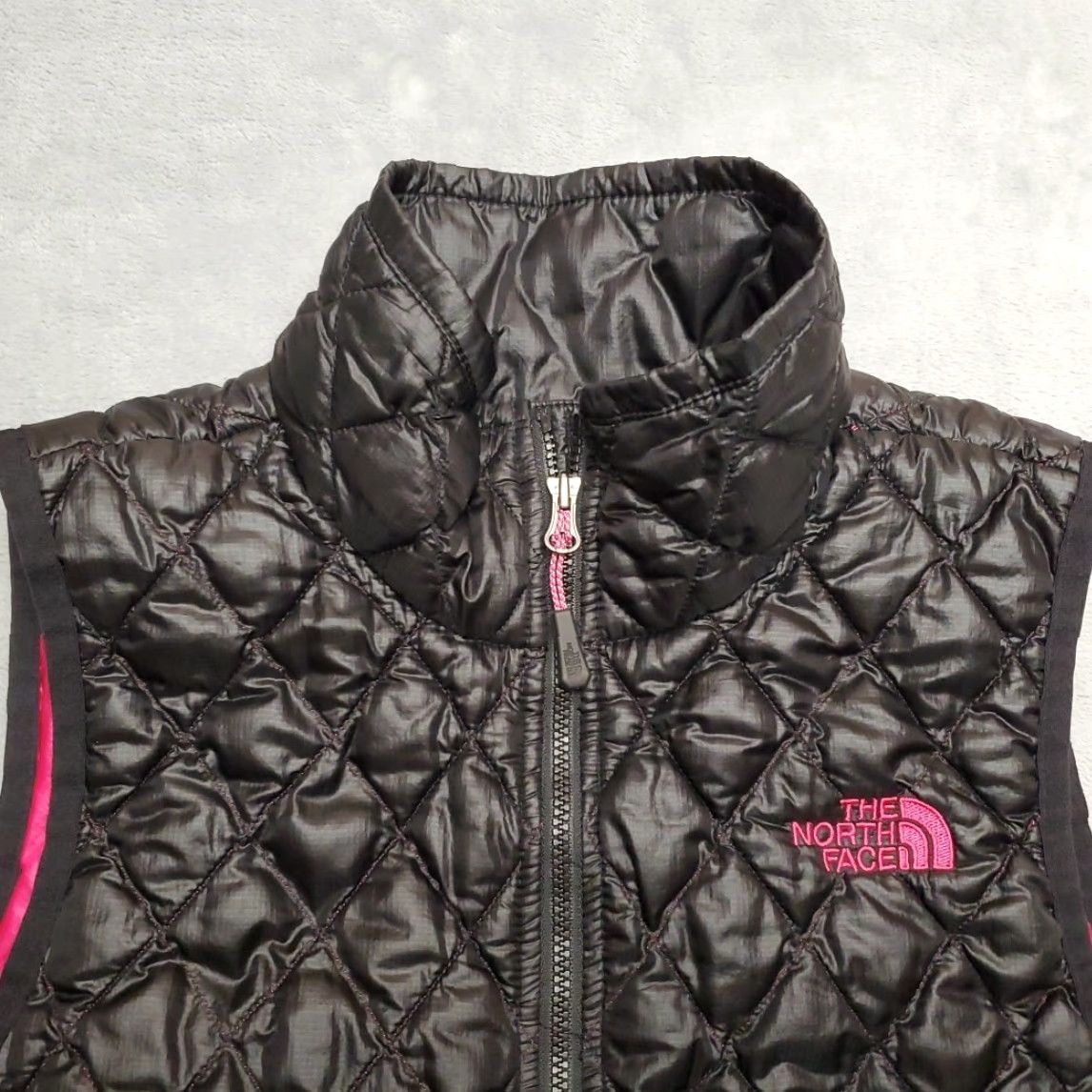 The North Face Patagonia Vest Womens XS Black Thermoball Full Zip Puffer Lightweight Outdoors Vest Womens XS Black Thermoball Full Zip Puffer Lightweight Outdoors Size XS / US 0-2 / IT 36-38 - 2 Thumbnail