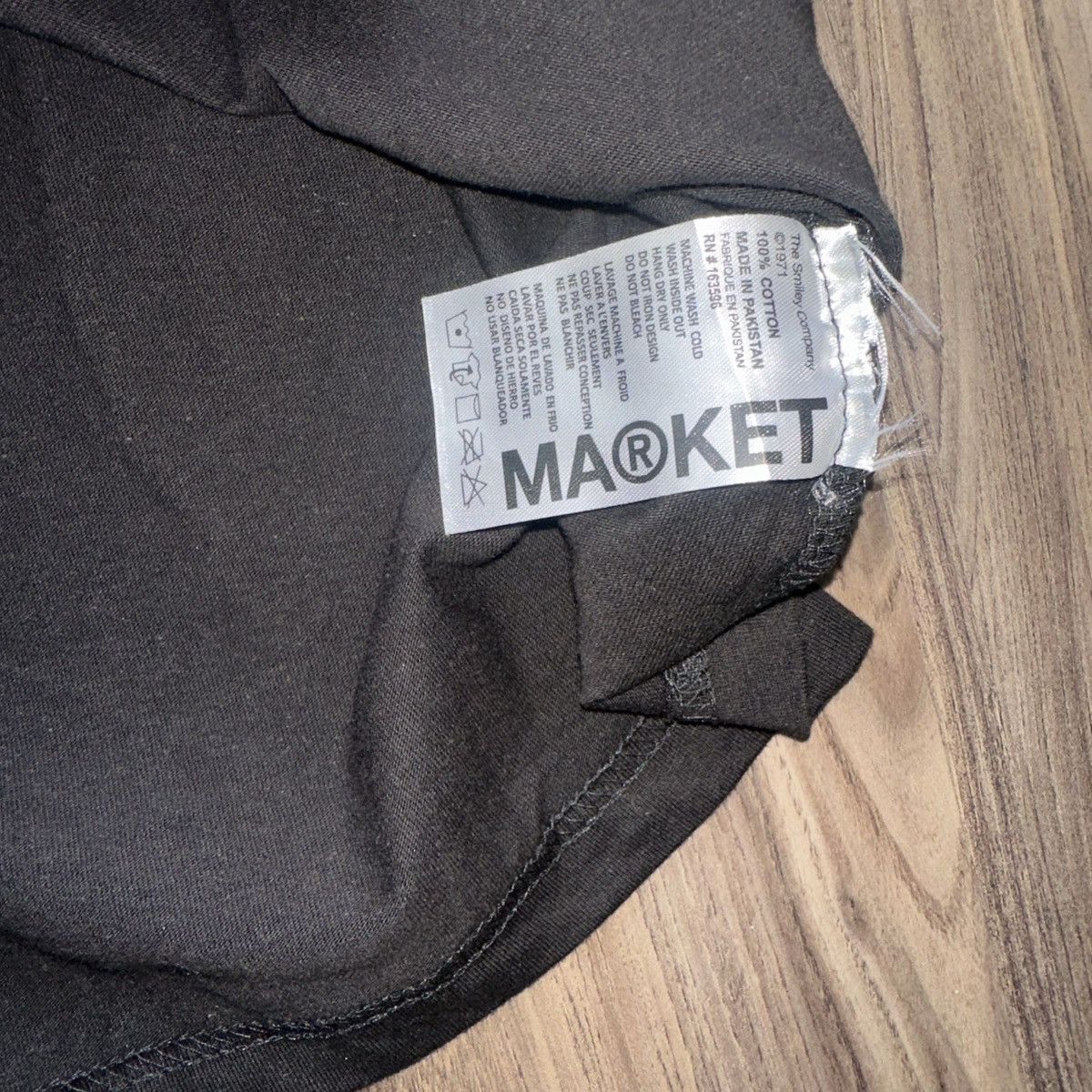 Market Chinatown Market Smiley Reflect T-Shirt Black XXL -Worn Once Size US XXL / EU 58 / 5 - 4 Thumbnail