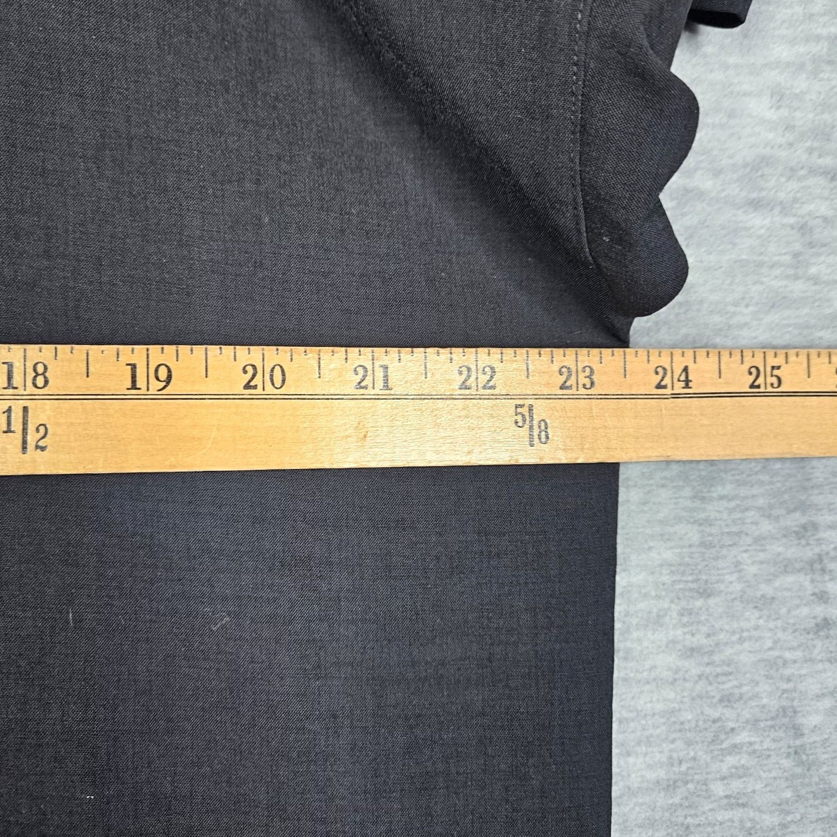 Lululemon Lululemon Women's Black Shift in Time Short Sleeve Layer Top Size 6 W3DBKS Shirt Adult Regular Black 6 Women Shirts Men's? Size M / US 6-8 / IT 42-44 - 6 Thumbnail