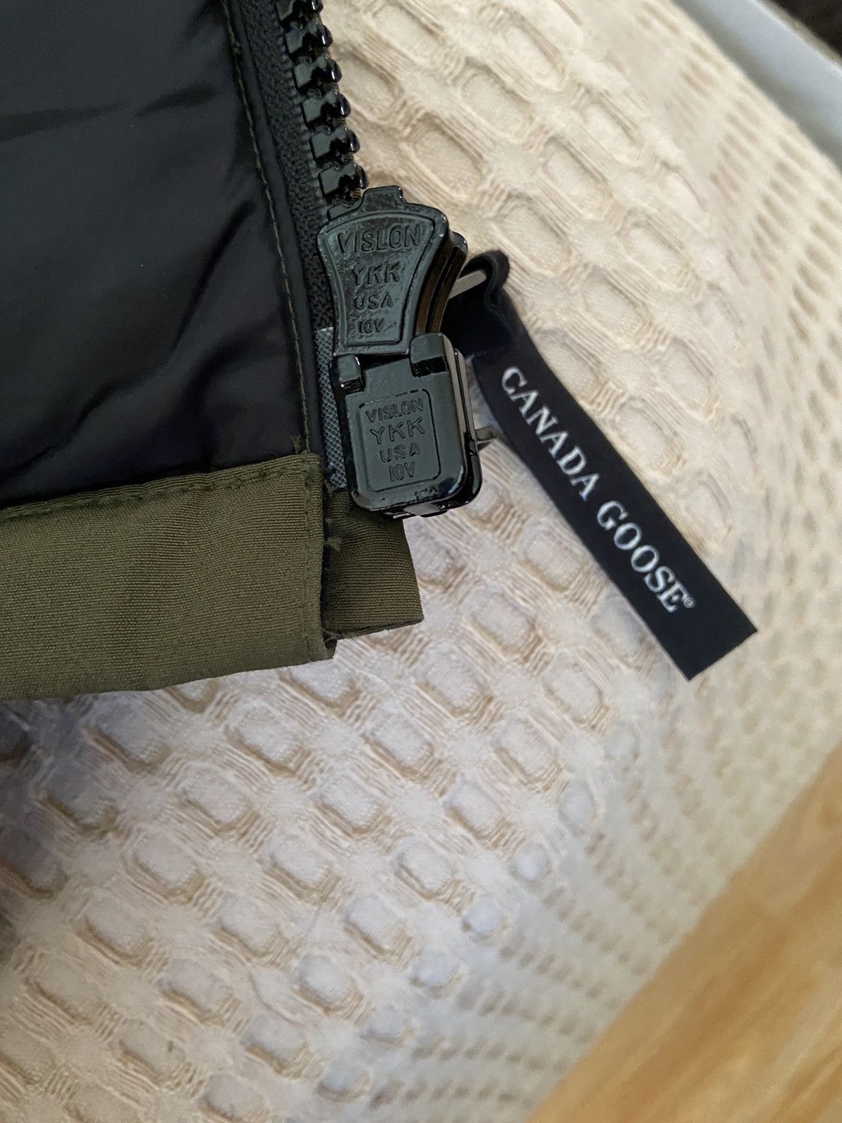Canada Goose Canada Goose Victoria Parka Size L / US 10 / IT 46 - 16 Thumbnail
