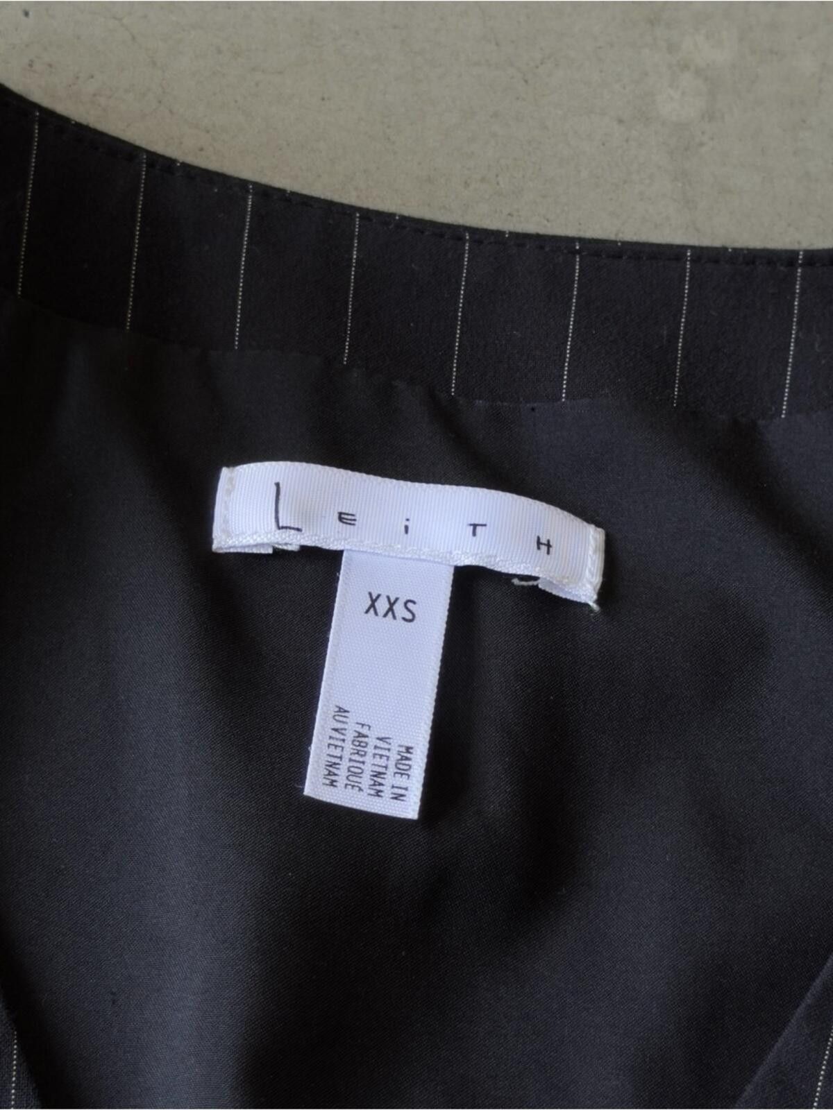 Leather Leith / Pinstripe Button Vest Top / Black XXS Size XXS / US 00 / IT 34 - 2 Thumbnail