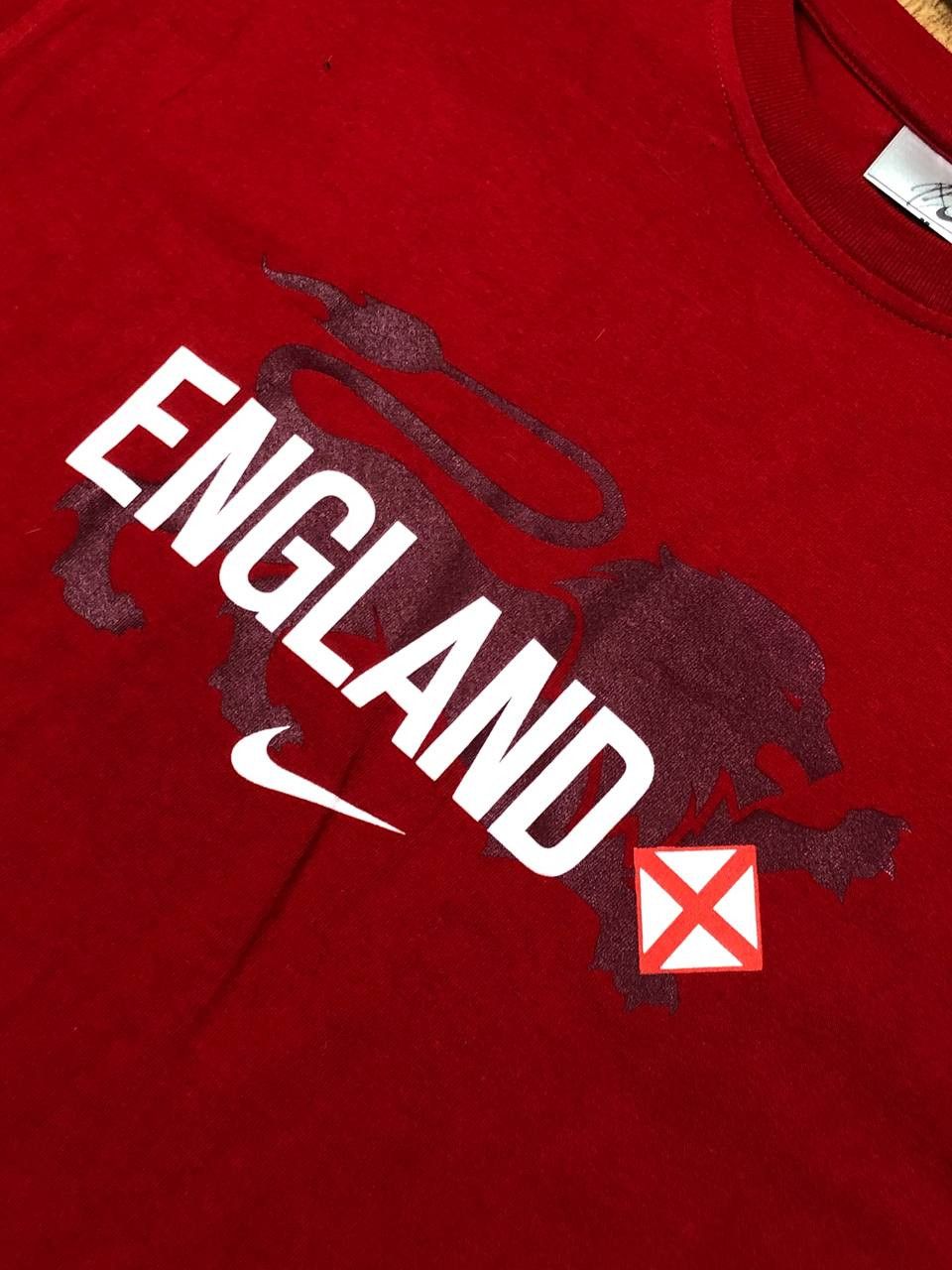 Nike Vintage Nike England Y2K Logo Short Sleeve T-Shirt Size M Size US M / EU 48-50 / 2 - 5 Thumbnail