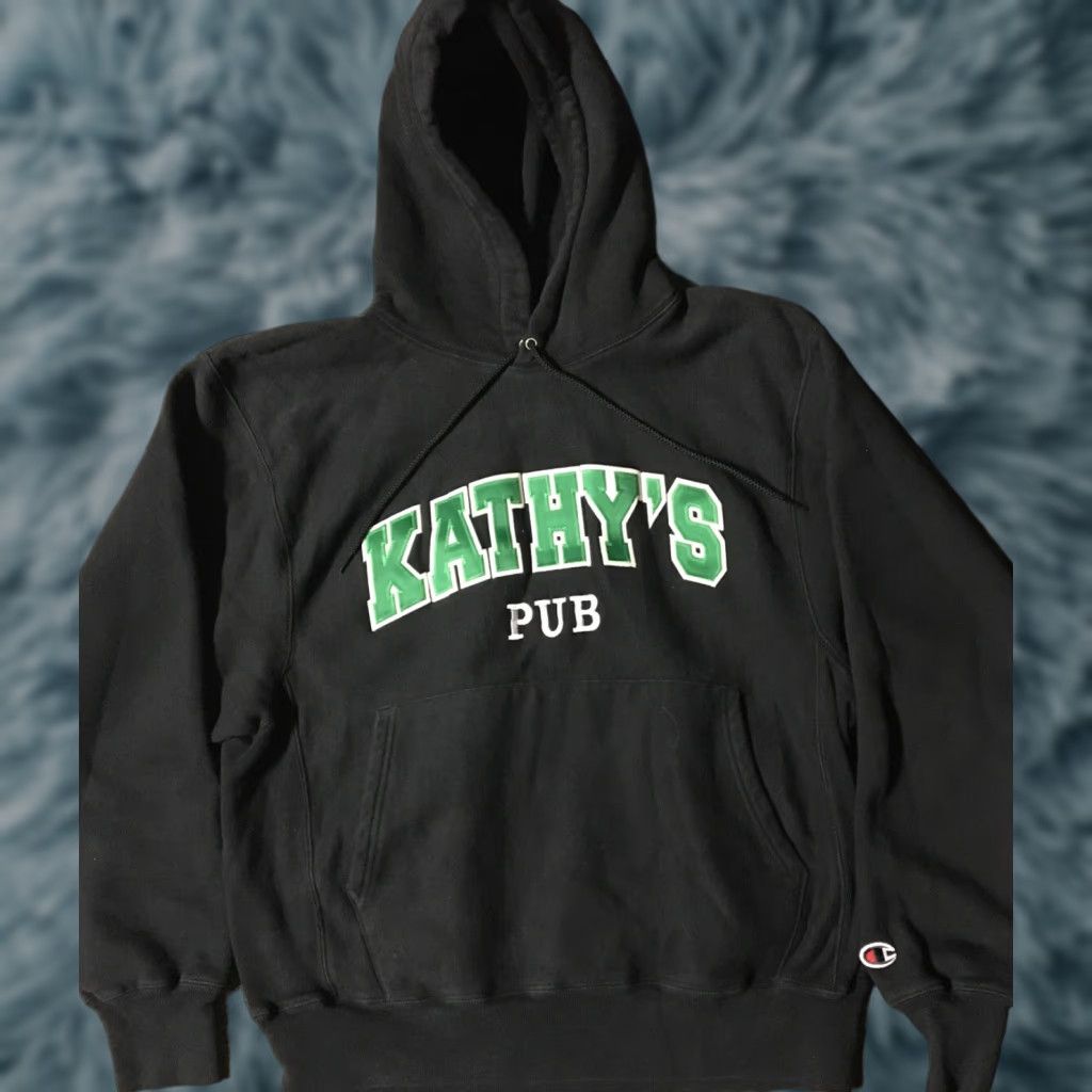 Champion VINTAGE Champion Kathys Pub Spellout Hoodie M Black 90s Bar Pub Grunge USA Mens Size M Shirt? Size US M / EU 48-50 / 2 - 1 Thumbnail