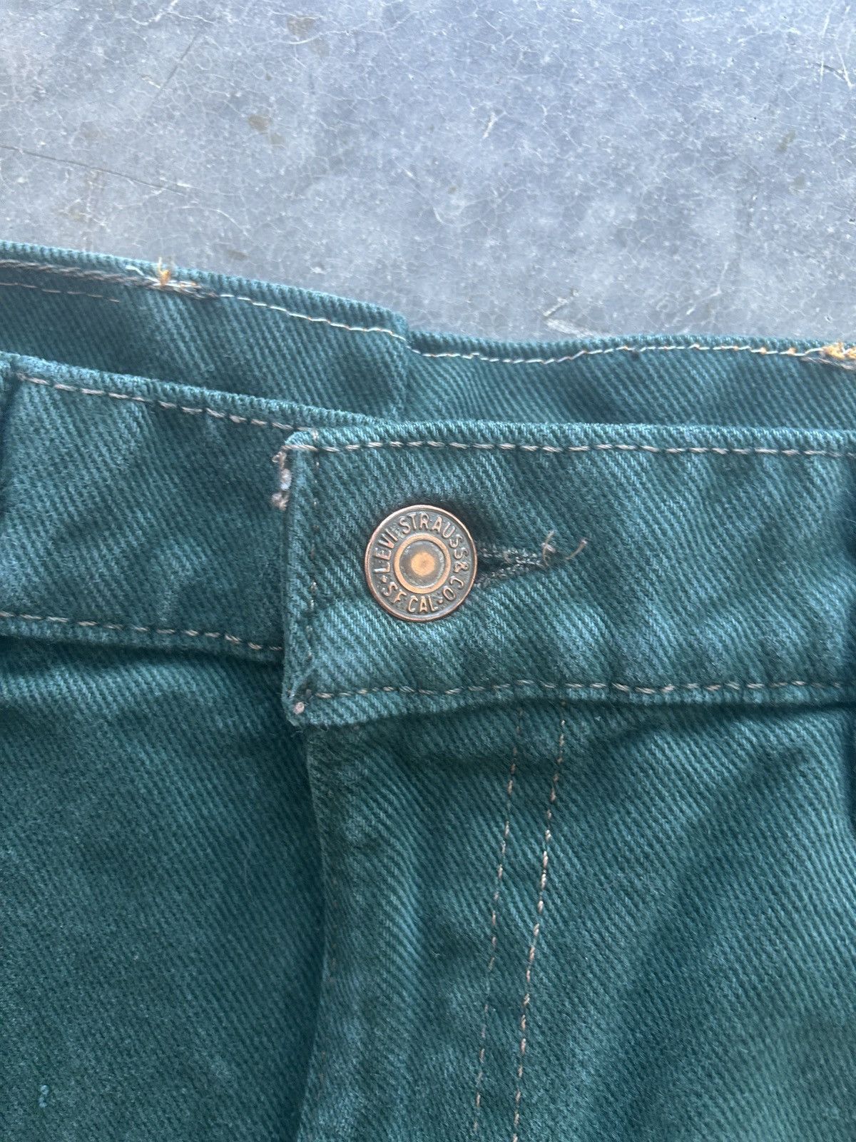Levi's Vintage 90s Levi’s 550 Overdyed Forest Green Denim Jeans Size US 31 - 6 Thumbnail