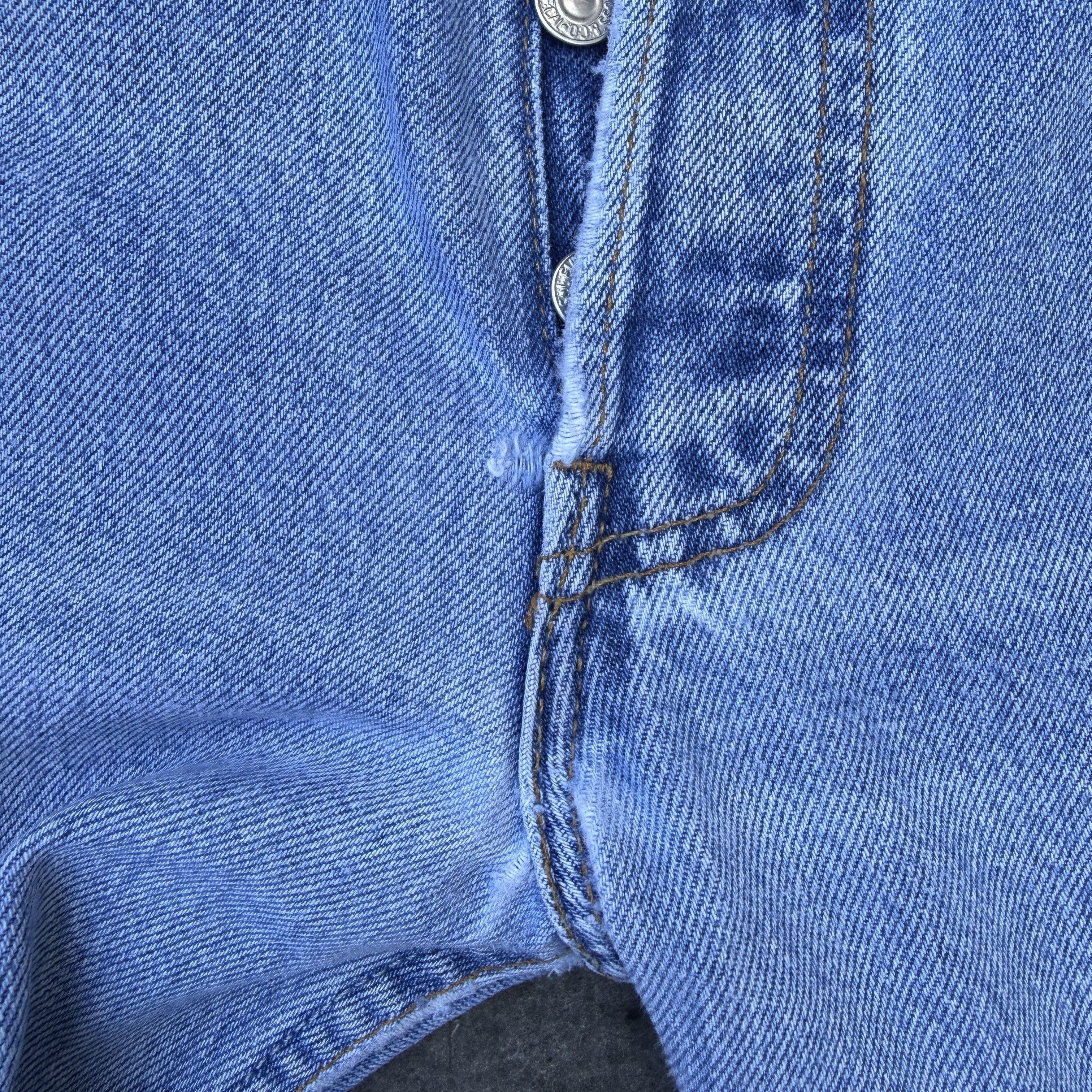 Levi's Vintage 90s Levis 501 Blue Button fly Denim Jeans Size US 32 / EU 48 - 6 Thumbnail