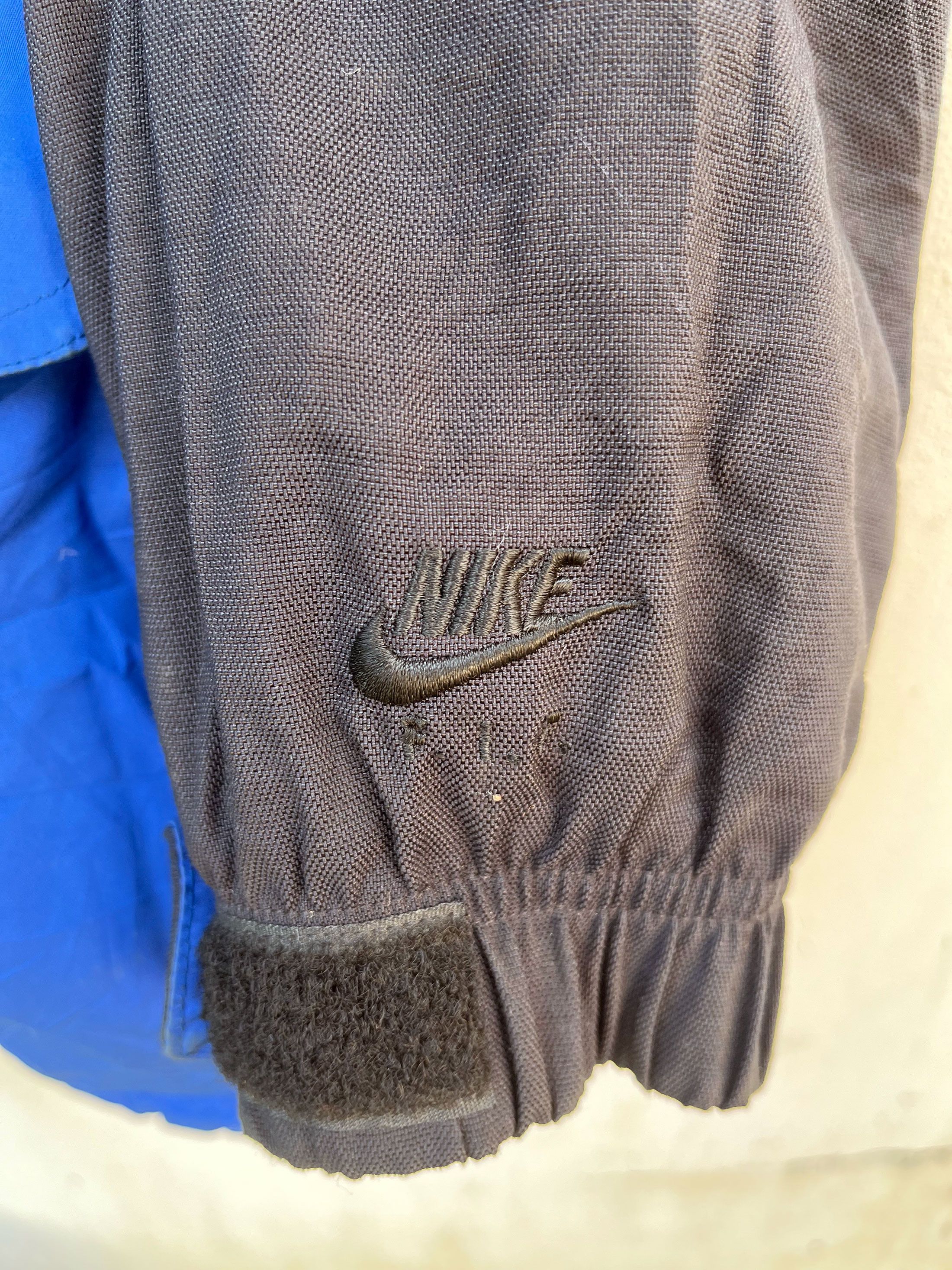 Nike ACG Vintage Nike Acg Fit Hooded Velcro Zipper Jacket Sweater Size US XXL / EU 58 / 5 - 3 Thumbnail