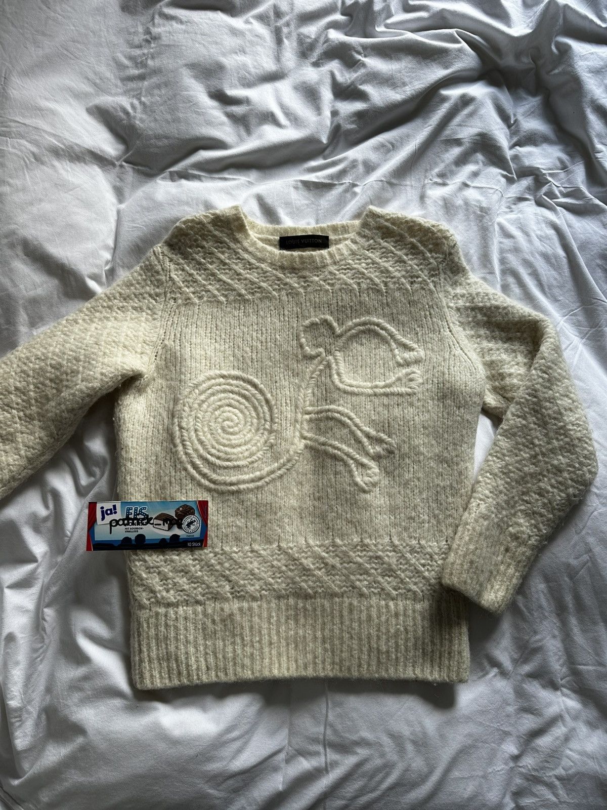 Kim Jones × Louis Vuitton Louis Vuitton (Kim Jones) Alpaca Monkey sweater Size US M / EU 48-50 / 2 - 1 Thumbnail