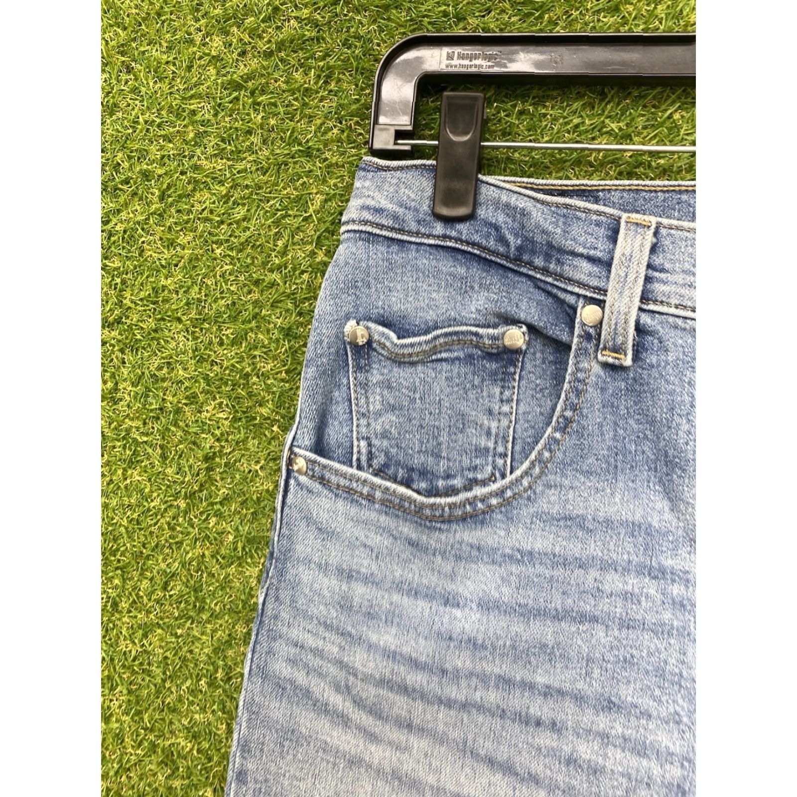 Levi's Levi's Silvertab Jeans Womens 31x27 High Waisted Mom Tapered Blue High Rise 90s Vintage Size 24" / US 00 / IT 34 - 4 Thumbnail