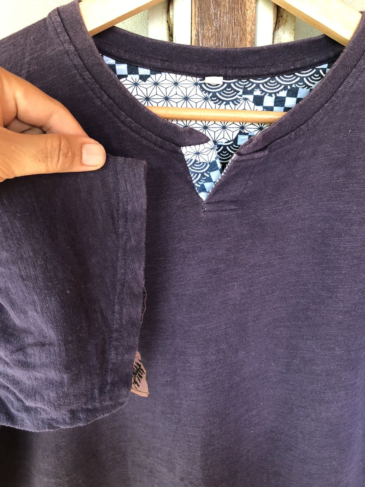 Japanese Brand Vintage Japanese Classic Script Shirt Tee Size US L / EU 52-54 / 3 - 5 Thumbnail