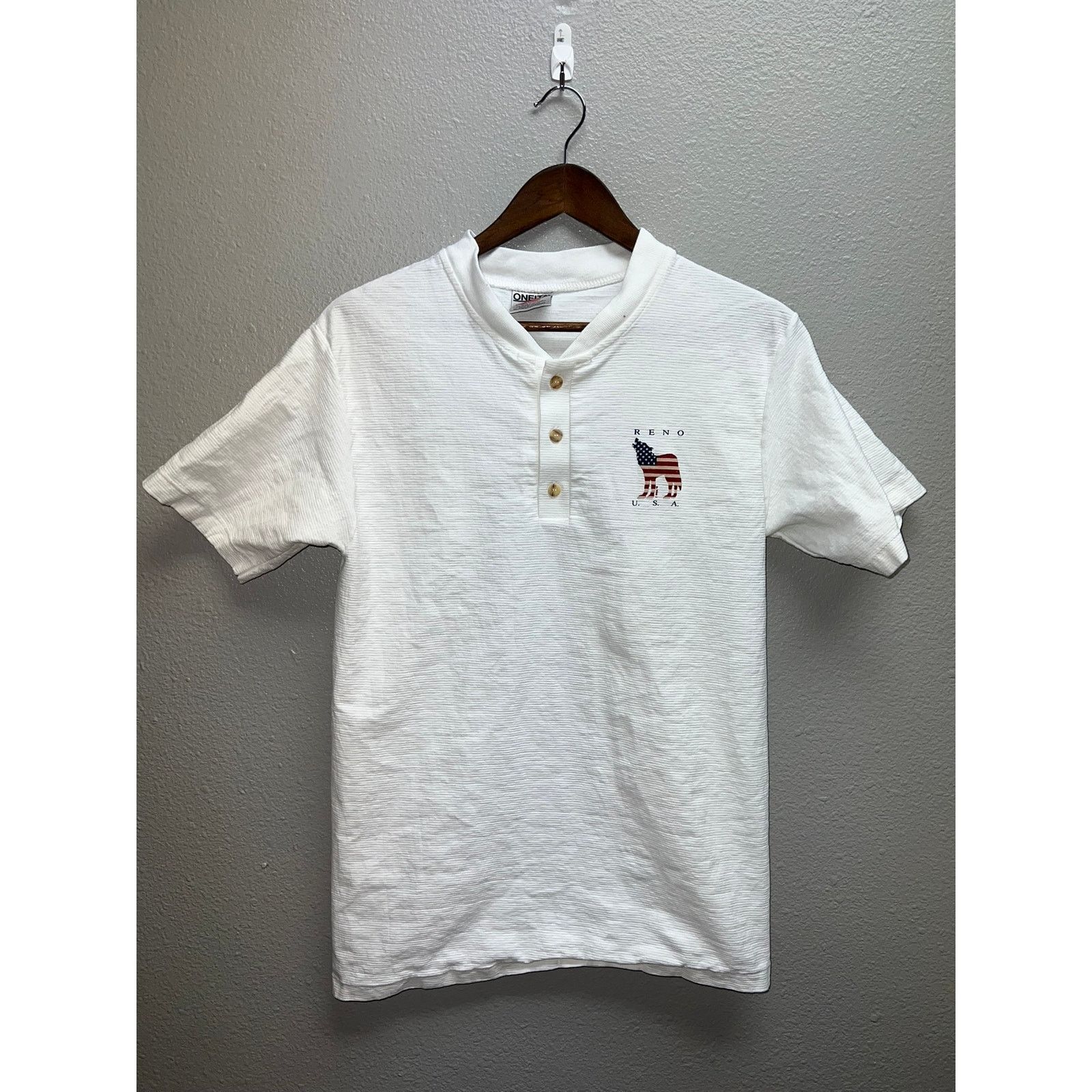 Vintage 90s Vintage Reno Nevada Wolf 1/4 Button White Shirt 1990s M Size US M / EU 48-50 / 2 - 1 Thumbnail