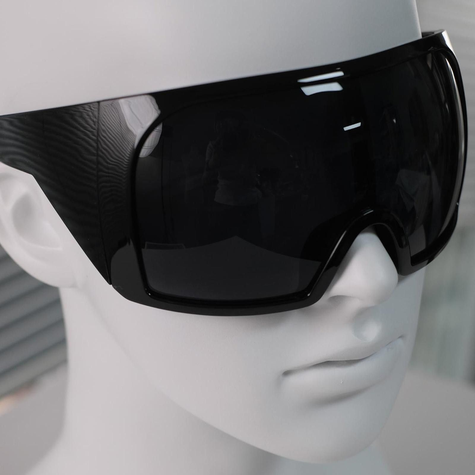 Japanese Brand Y2k Avant Garde Futuristic Oversized Black Sunglasses Unisex Size ONE SIZE - 3 Thumbnail