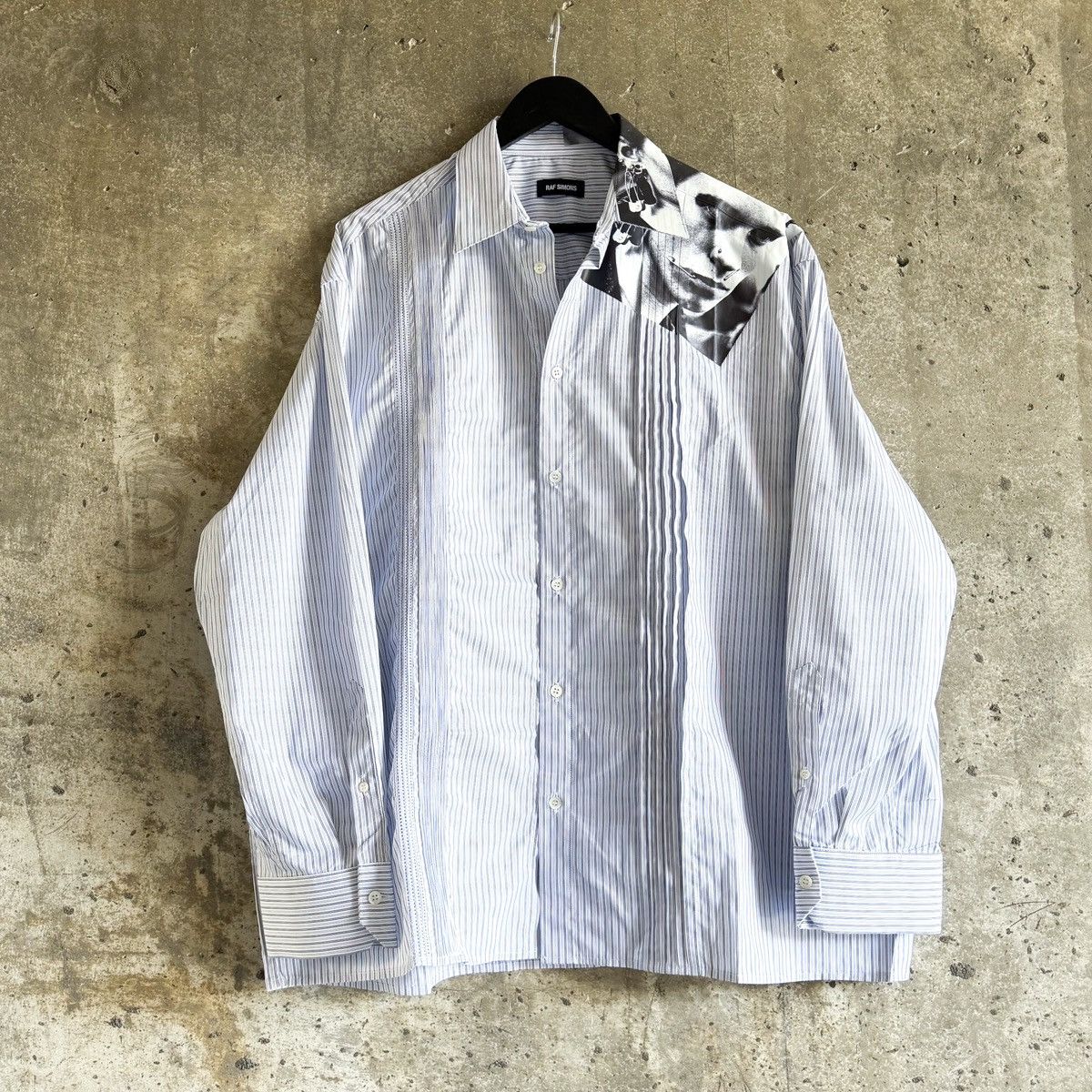Raf Simons Raf Simons SS19 “Pierced Man” Button Up Pin Stripe Shirt Size US XL / EU 56 / 4 - 1 Thumbnail