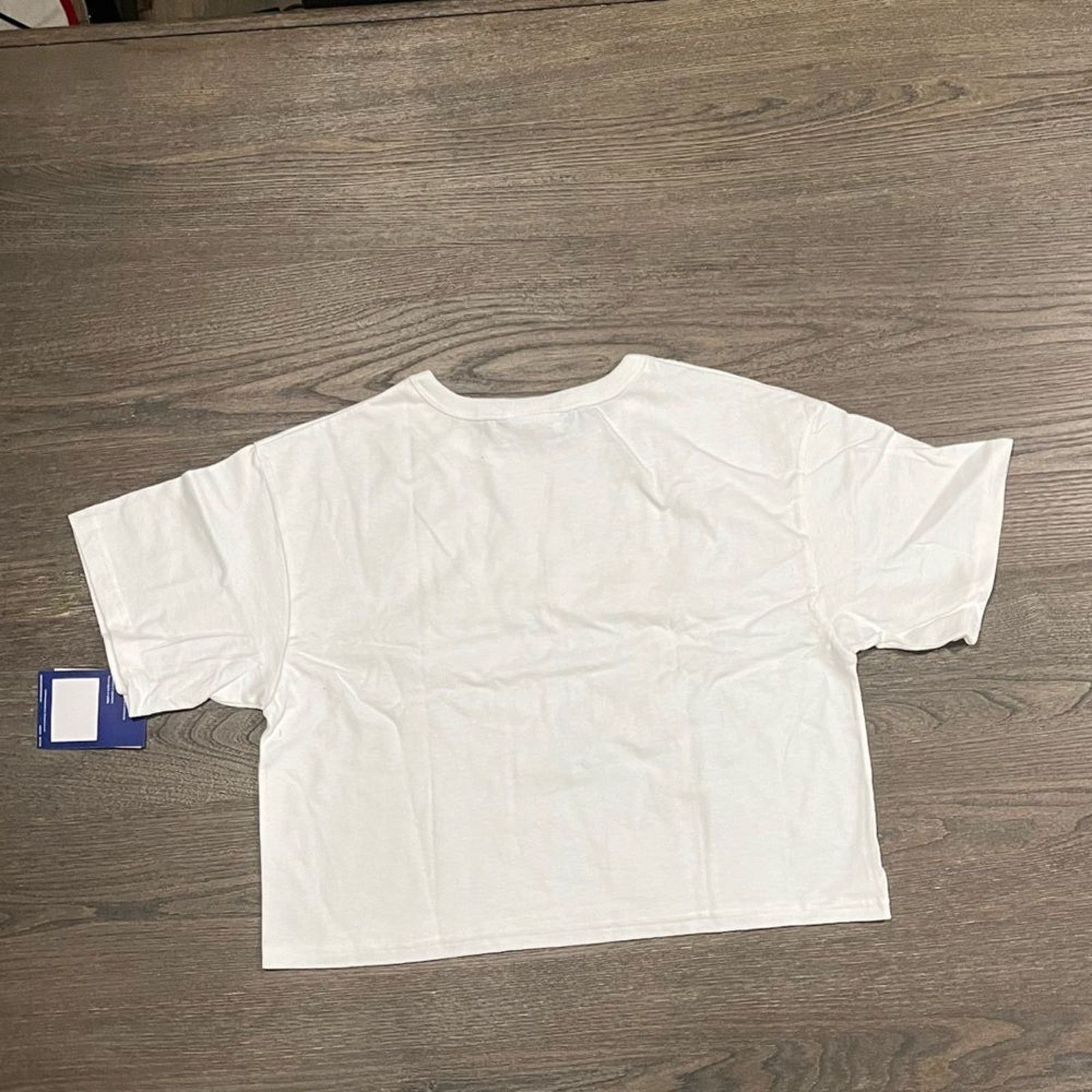 Champion NWT Champion White Floral Graphic Crop Top - Size S Size S / US 4 / IT 40 - 4 Thumbnail
