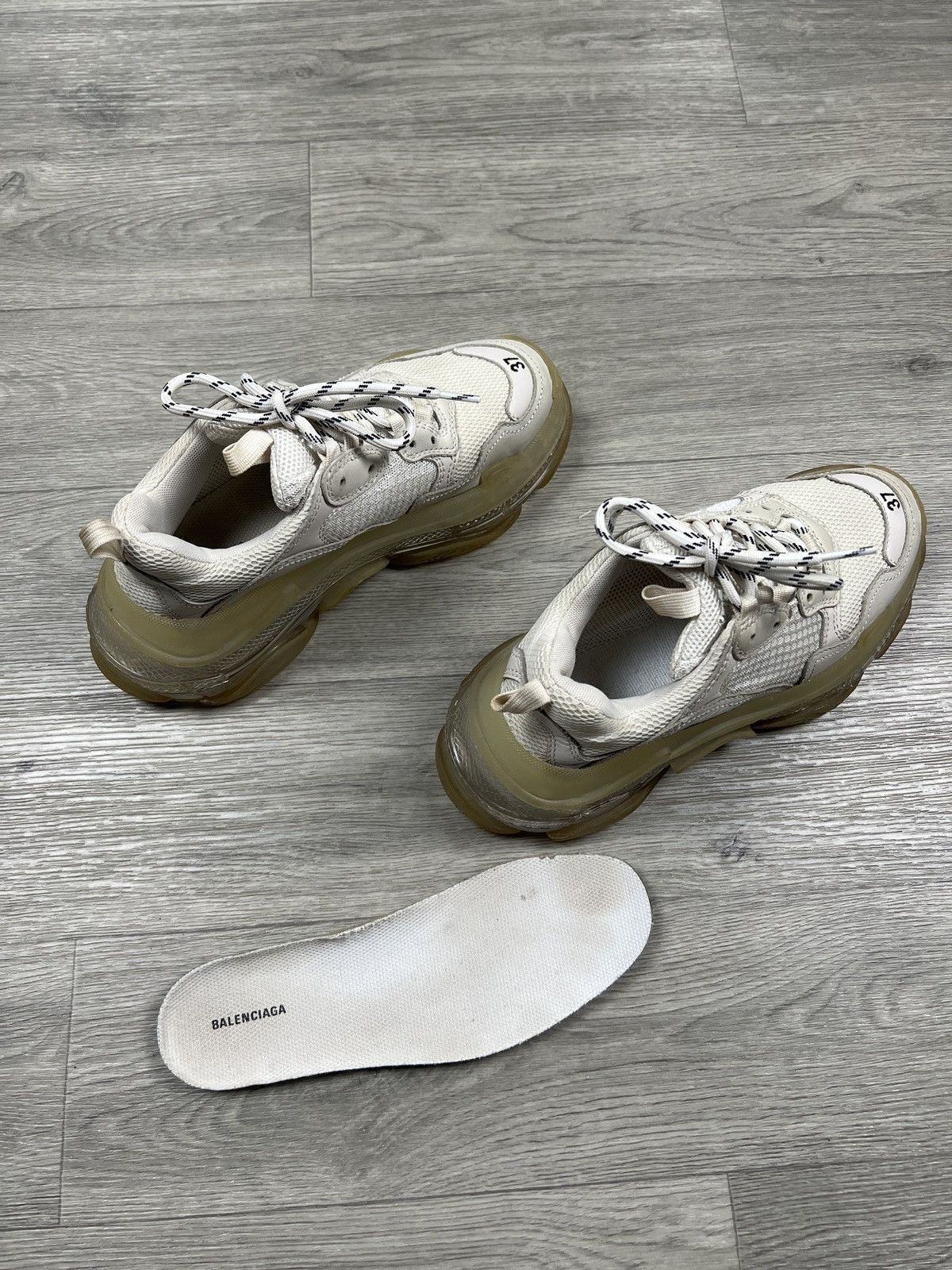 Balenciaga BALENCIAGA TRIPLE S WOMENS SIZE 37 Size US 7 / IT 37 - 9 Thumbnail