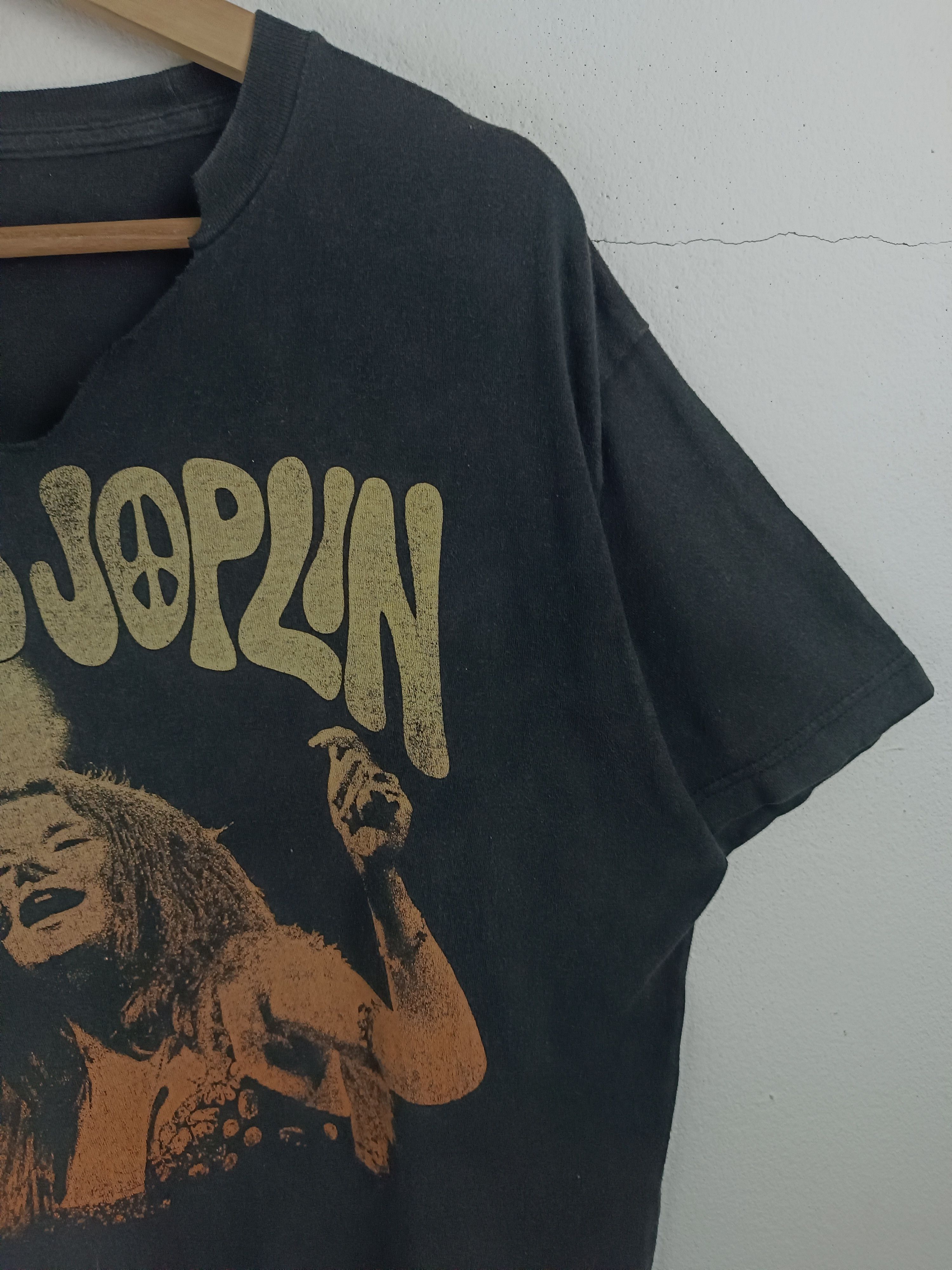 Band Tees THRASHED FADED VINTAGE Y2K JANIS JOPLIN TEE morrison hendrix Size US L / EU 52-54 / 3 - 6 Thumbnail