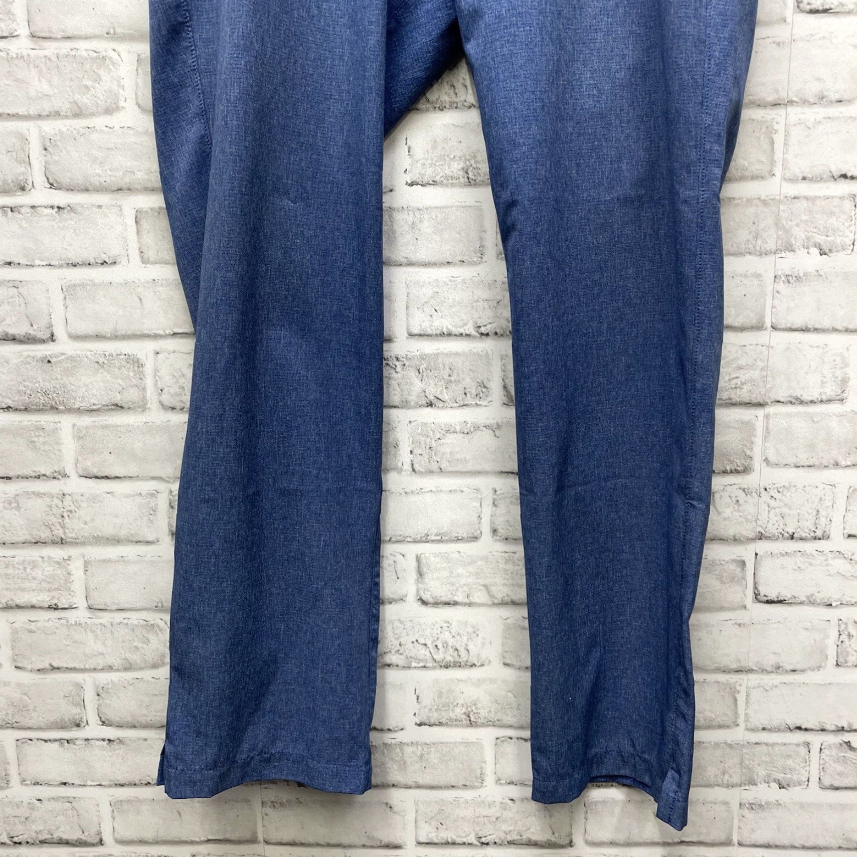 Under Armour Under Armour Loose Athletic Pants Mens 32x30 Blue Chino Athletic Stretchy Regular Fit 30 Inseam Mens Clothing Size US 32 / EU 48 - 3 Thumbnail