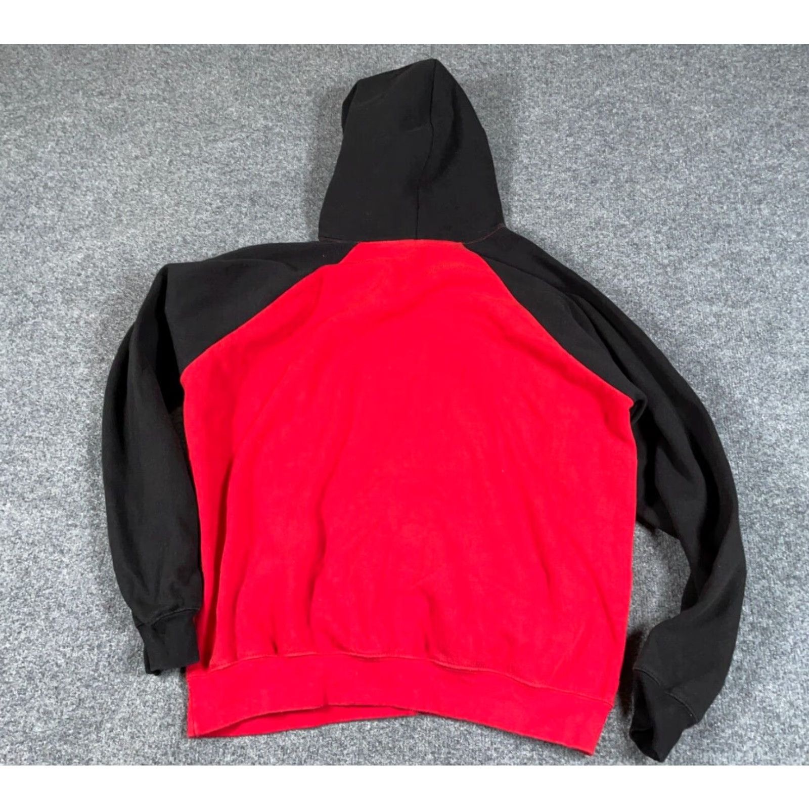Etro Queen Logo Hoodie Sweatshirt Adult Large Red Black Retro 80s Rock Mens Size US L / EU 52-54 / 3 - 2 Thumbnail