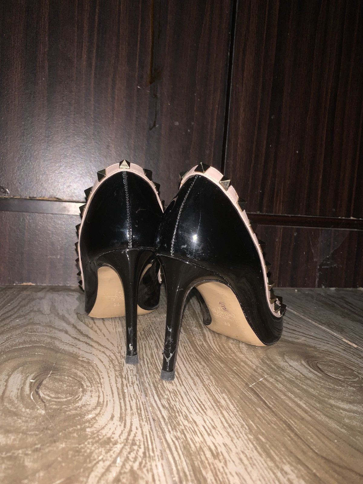 Valentino Valentino Garavani black rockstud heels Size US 7 / IT 37 - 7 Thumbnail