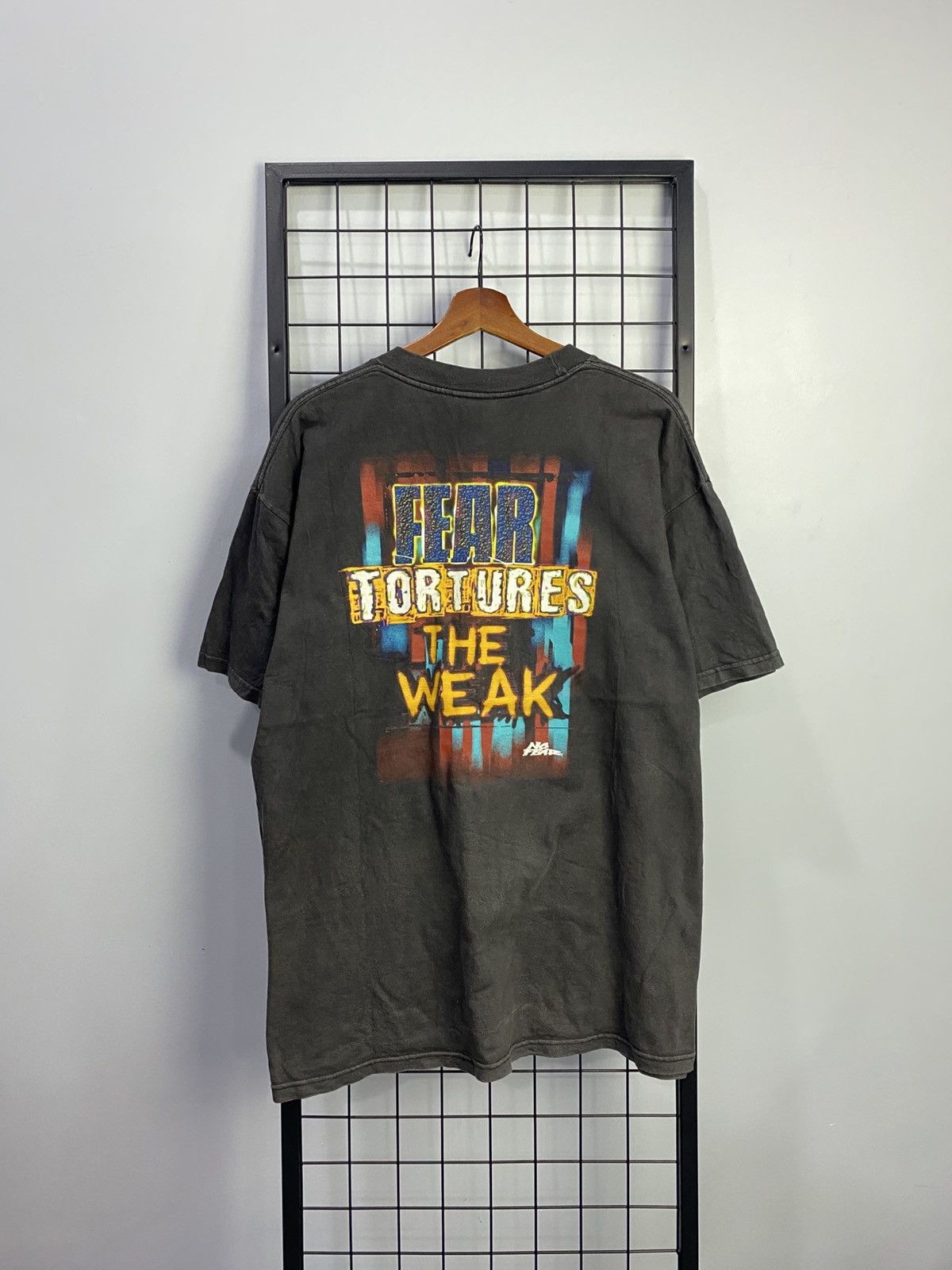 Vintage No Fear “Fear Tortures The Weak” Shirt