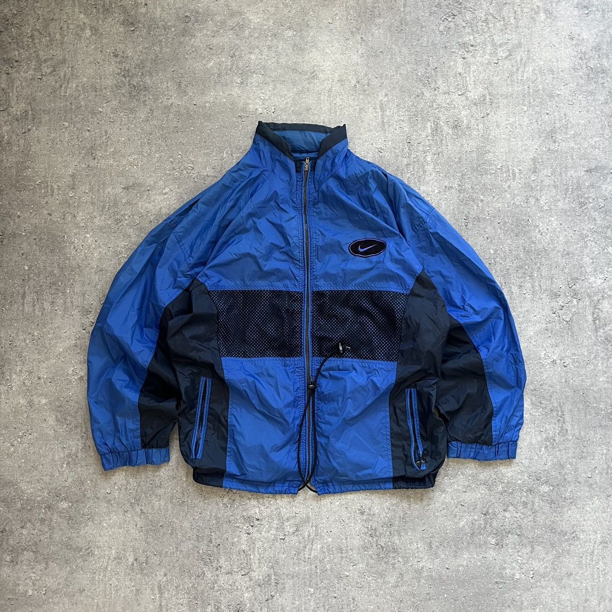 Nike Jacket Nike Vintage Big Central Logo Rare 90s Style Gorpcore Size US L / EU 52-54 / 3 - 1 Thumbnail