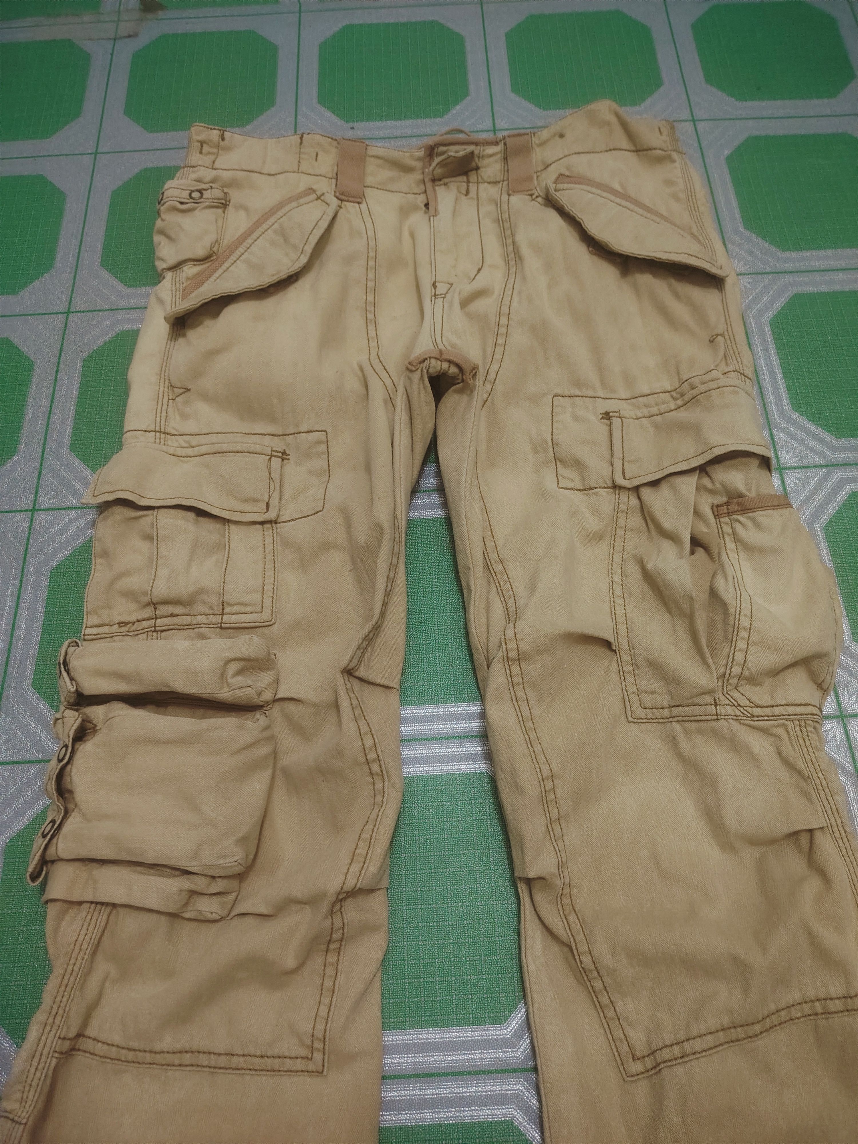 Polo Ralph Lauren Vtg Polo RL Multipocket distressed Bleachers Cargo Pants Size US 32 / EU 48 - 7 Thumbnail