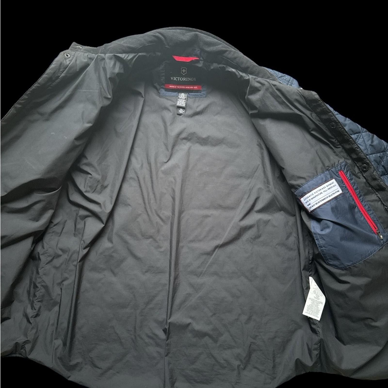 Victorinox Victorinox Men's Quilted Jacket - Navy XL Size US XL / EU 56 / 4 - 6 Thumbnail