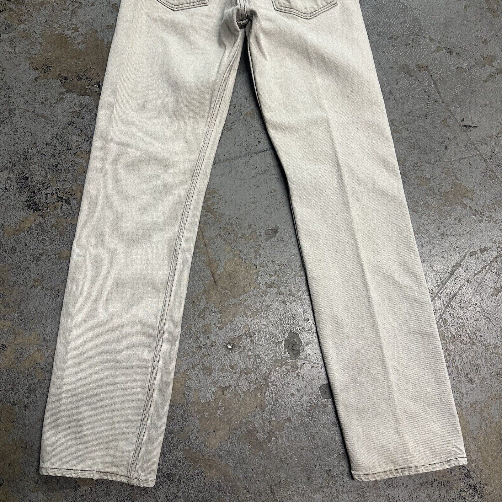 Levi's × Vintage Vintage 90s Levi’s 501 Grey Denim Jeans 31x34 Made In USA Size US 31 - 6 Thumbnail