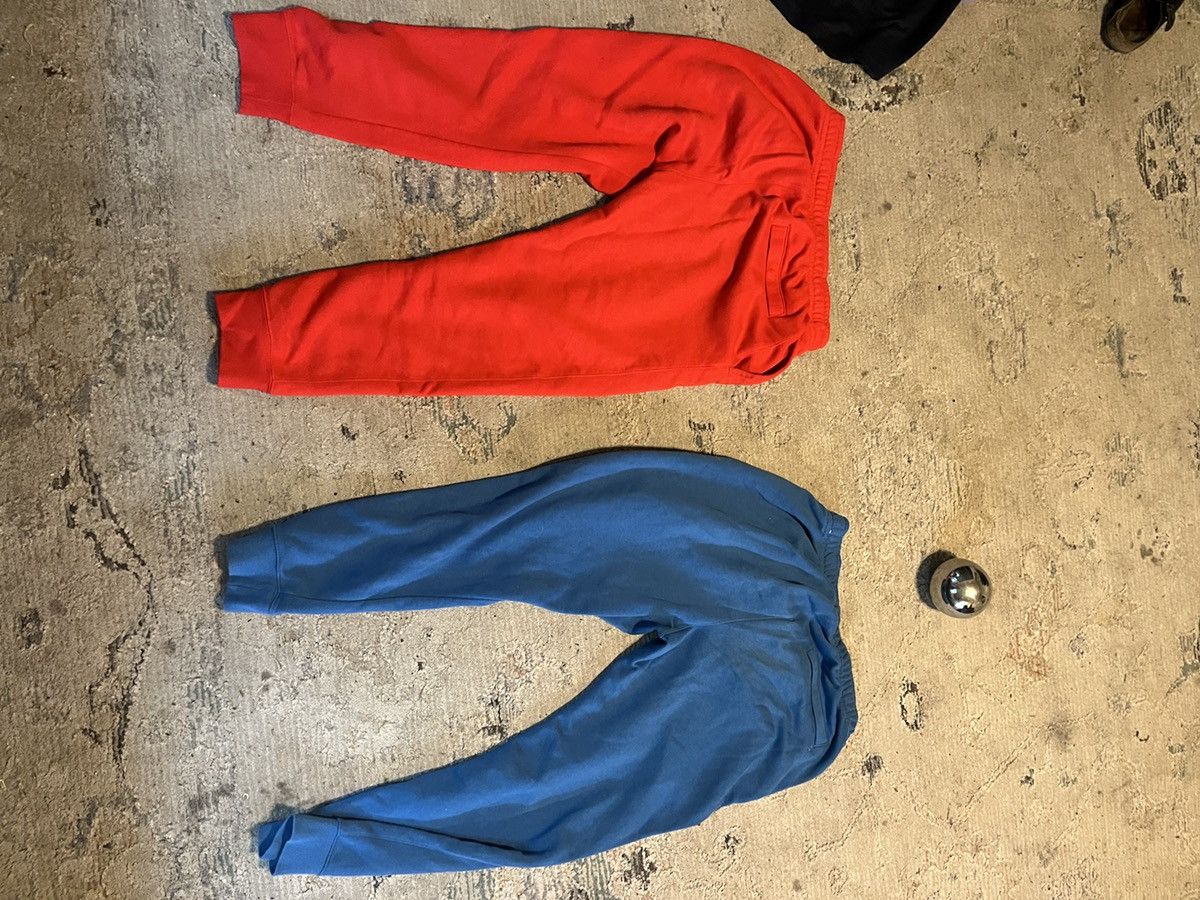 Nike Red and blue Nike sweats Size US 32 / EU 48 - 2 Thumbnail