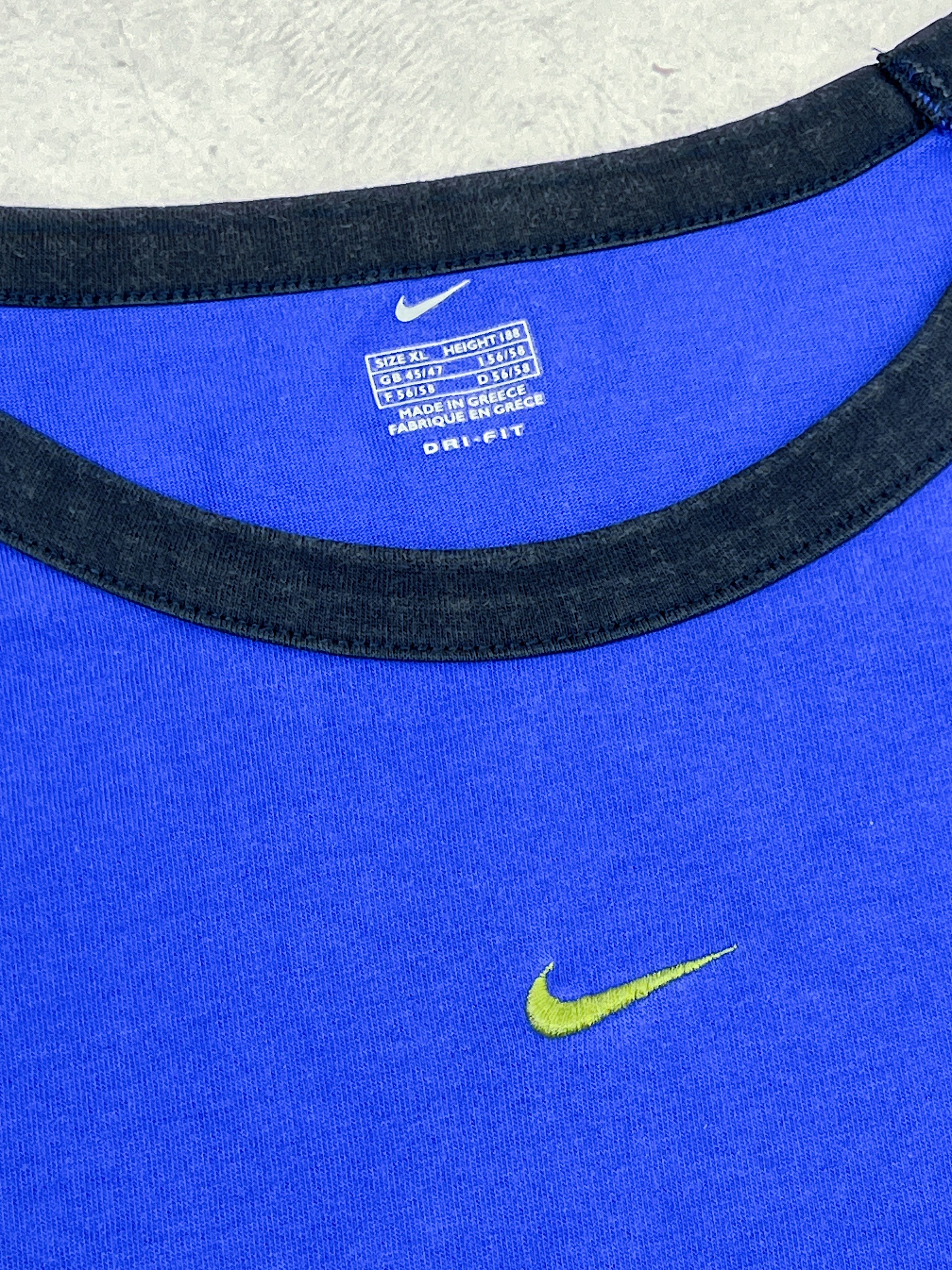Nike × Vintage Vintage Nike T-Shirt Central Swoosh Logo Size US L / EU 52-54 / 3 - 2 Thumbnail