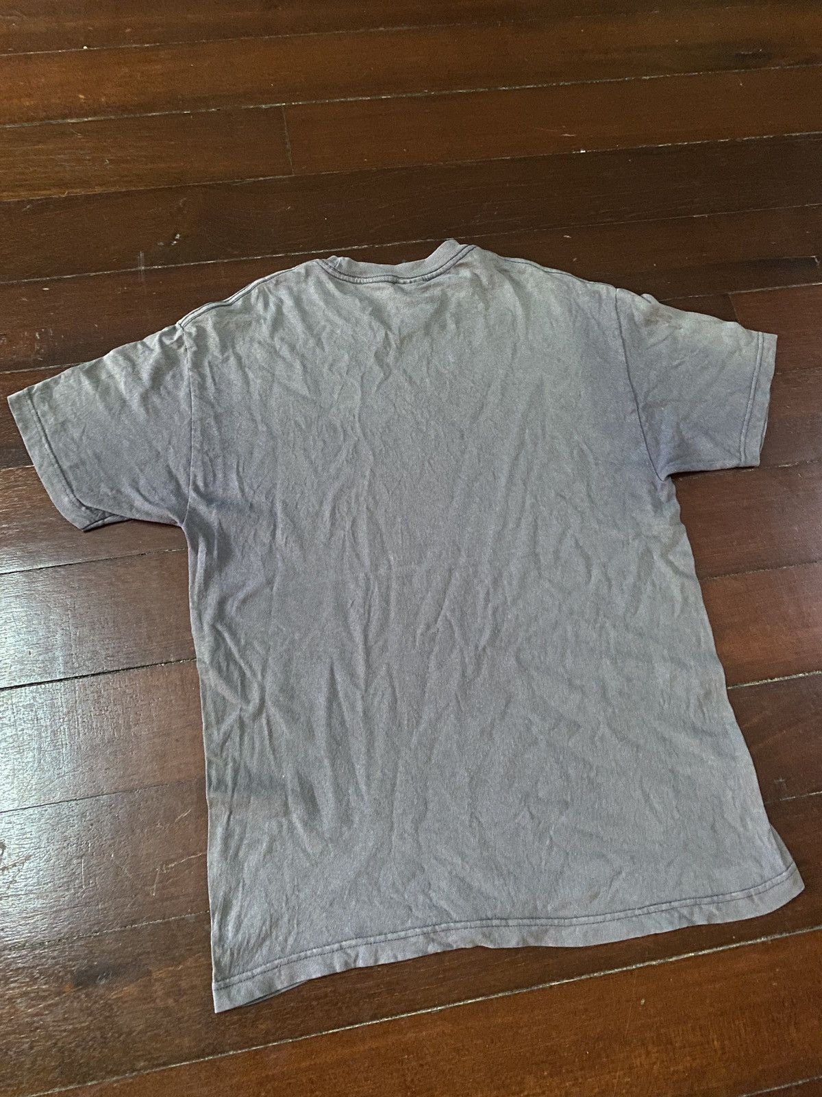 SICK 🔥🔥 VINTAGE 90s GRAVIS CENTER LOGO SMALL STREETWEAR