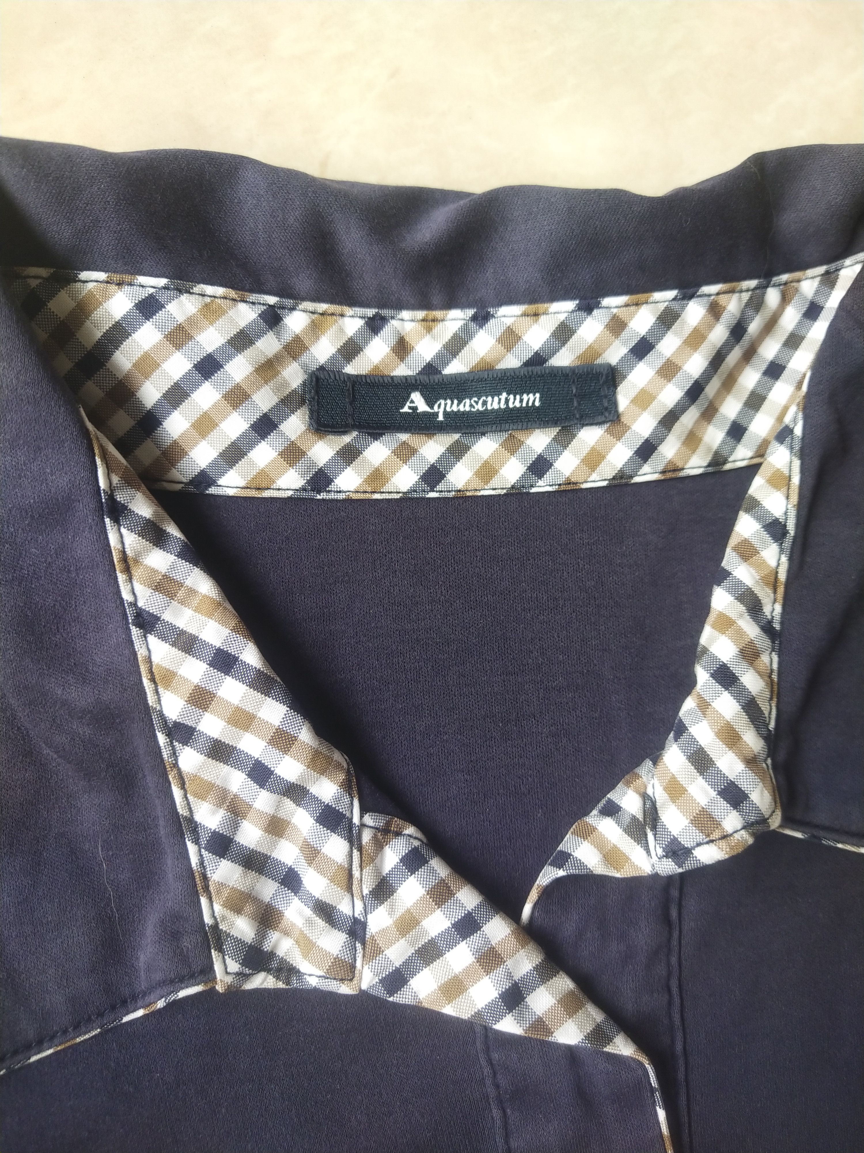 Aquascutum Vintage Aquascutum Japan Navy Polo Shirt Club Check Collar Size M / US 6-8 / IT 42-44 - 6 Thumbnail