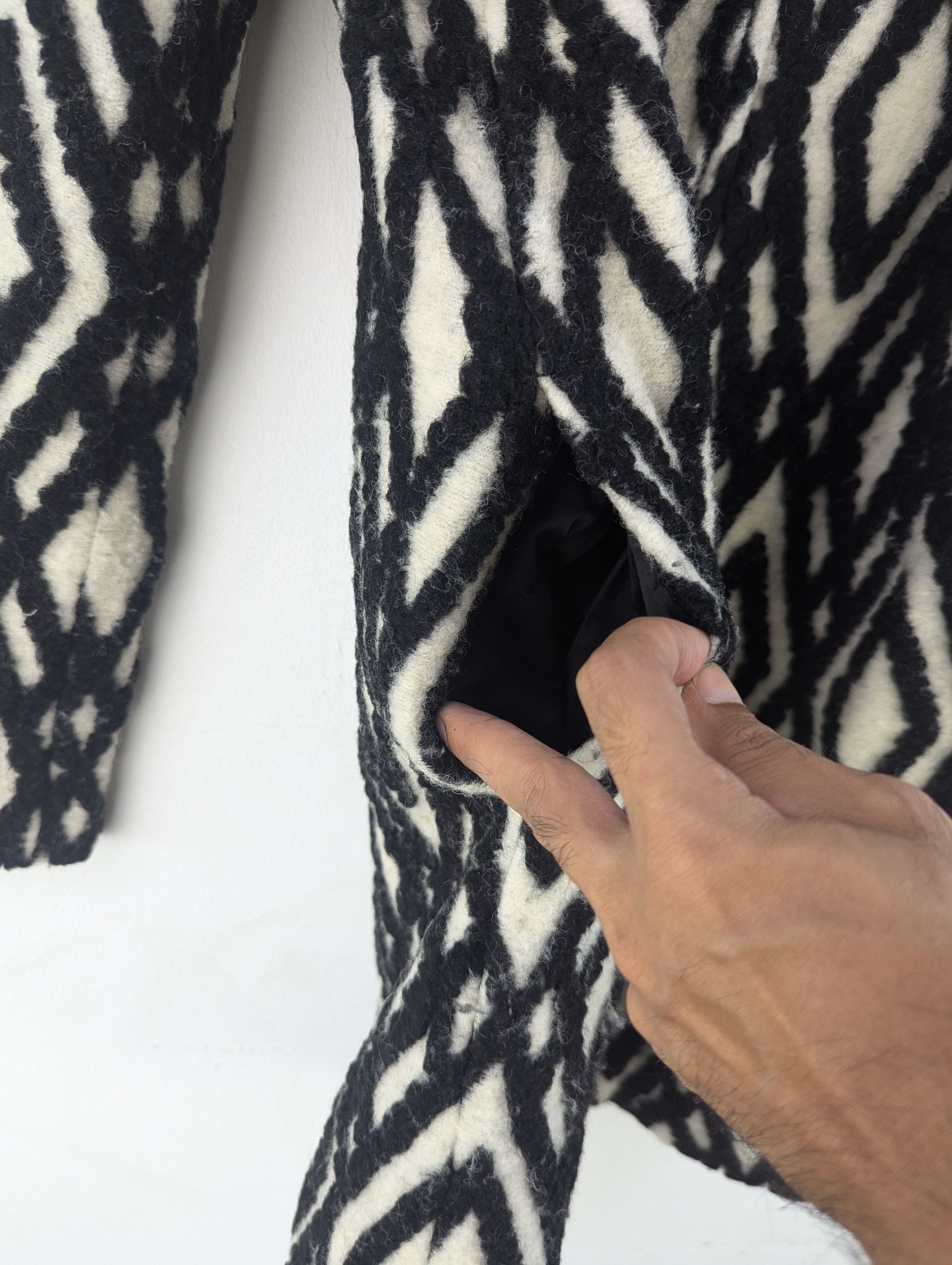 Japanese Brand × Vintage Vintage Japanese Brand Cardigan Long Jacket Diamond Size M / US 6-8 / IT 42-44 - 12 Thumbnail