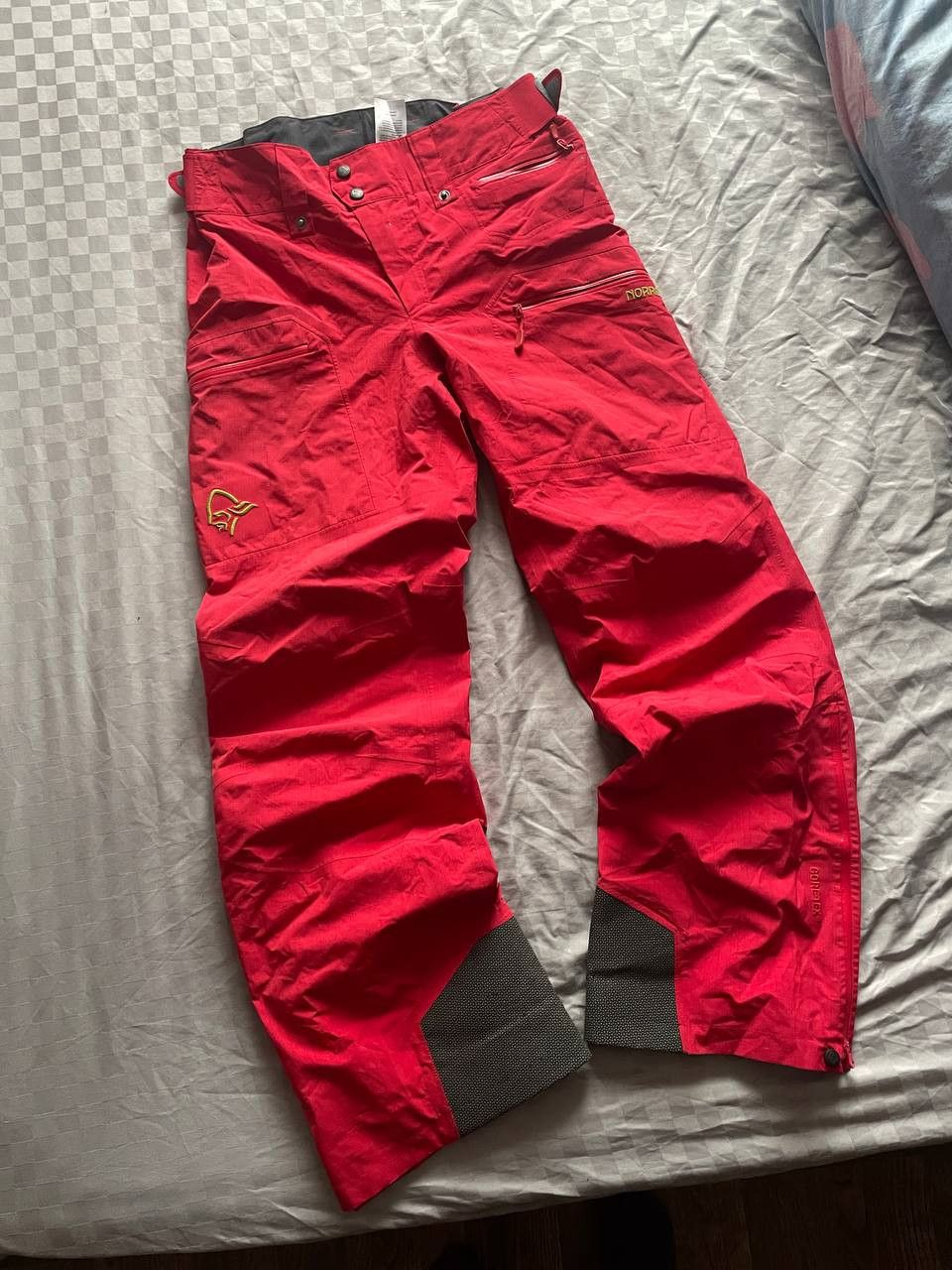 Norrona Vintage Norrona Cargo Pants Outdoor Y2K ski pants Size 32" / US 10 / IT 46 - 2 Thumbnail