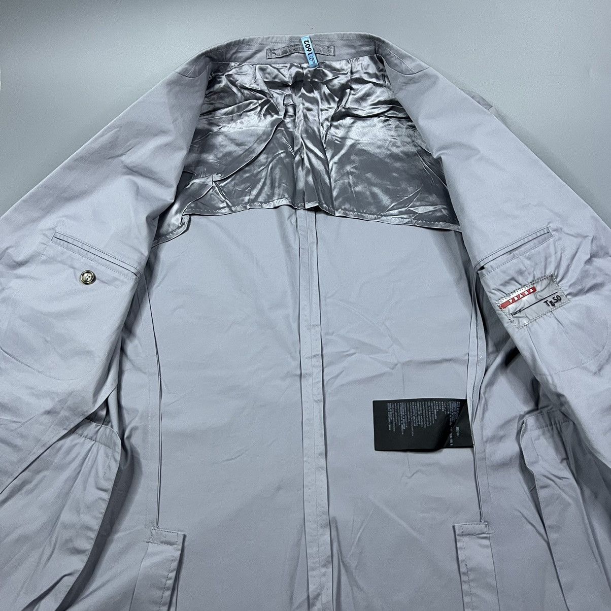Prada Prada 2011 Nylon Blazer Silver Grey Size XL / US 12-14 / IT 48-50 - 17 Thumbnail