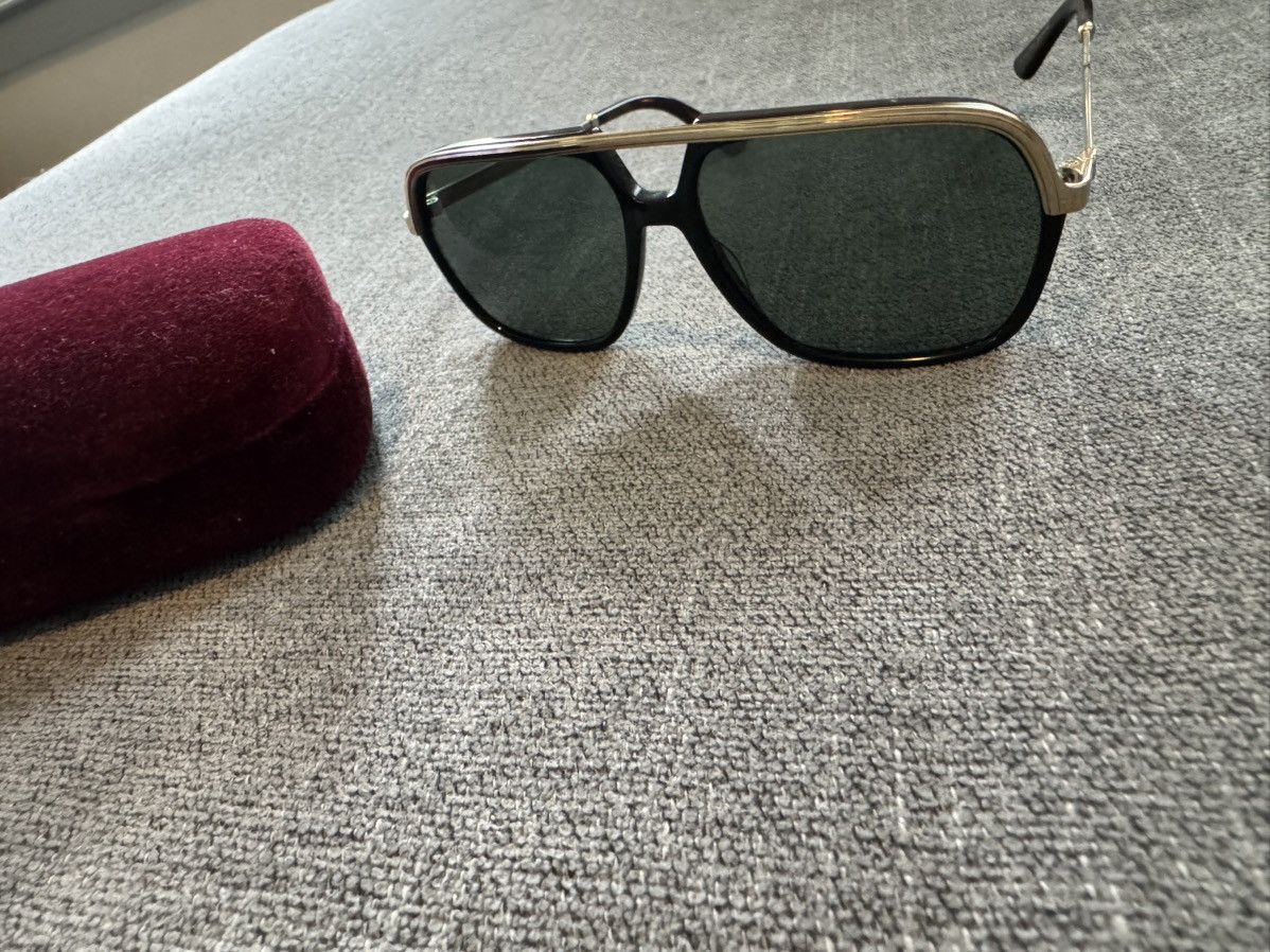 Gucci Black and Gold Gucci aviator frames Size ONE SIZE - 2 Thumbnail
