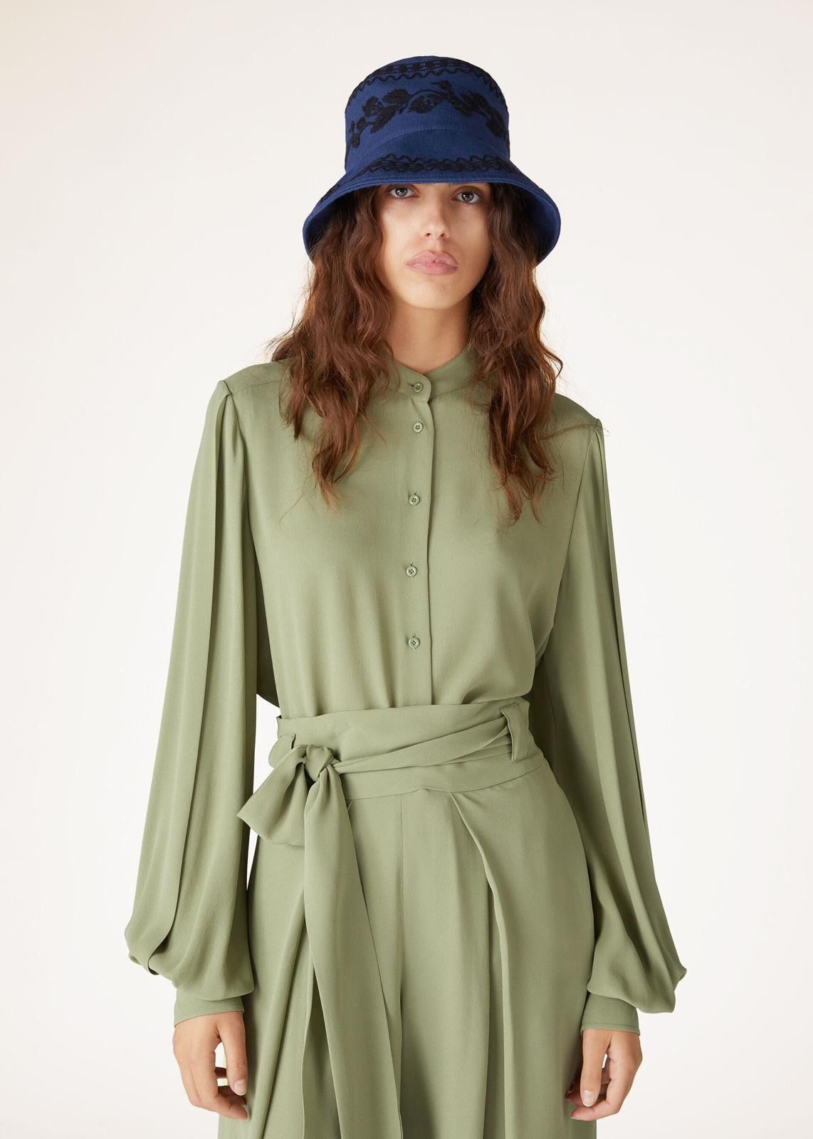 Loro Piana o1srvl11e0725 FAN8266 Sheryl Silk Shirt in Green Size XS / US 0-2 / IT 36-38 - 4 Thumbnail