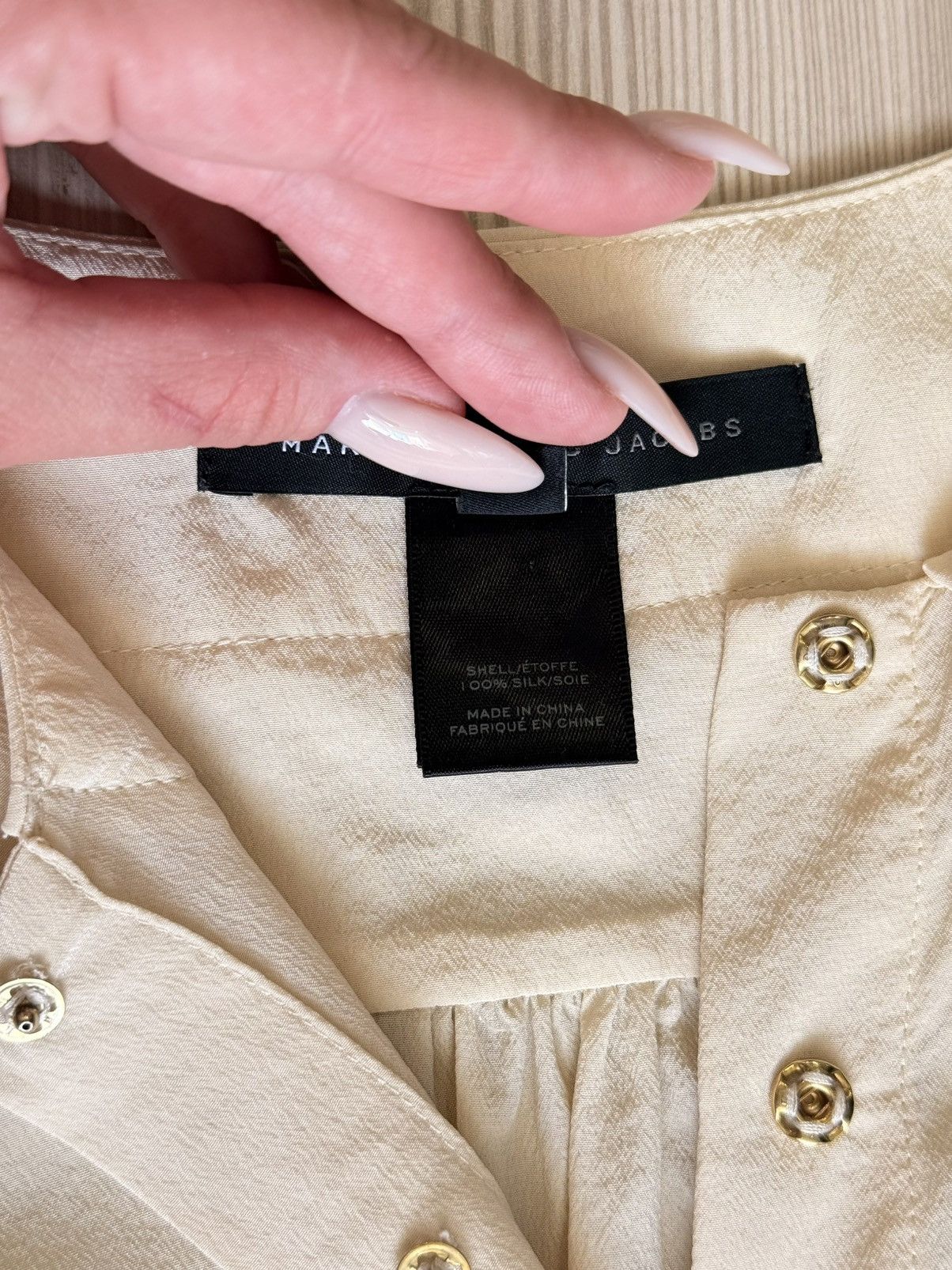Marc by Marc Jacobs Marc by Marc Jacobs 100% Silk Peter Pan Collar Blouse Cream Size S / US 4 / IT 40 - 6 Thumbnail