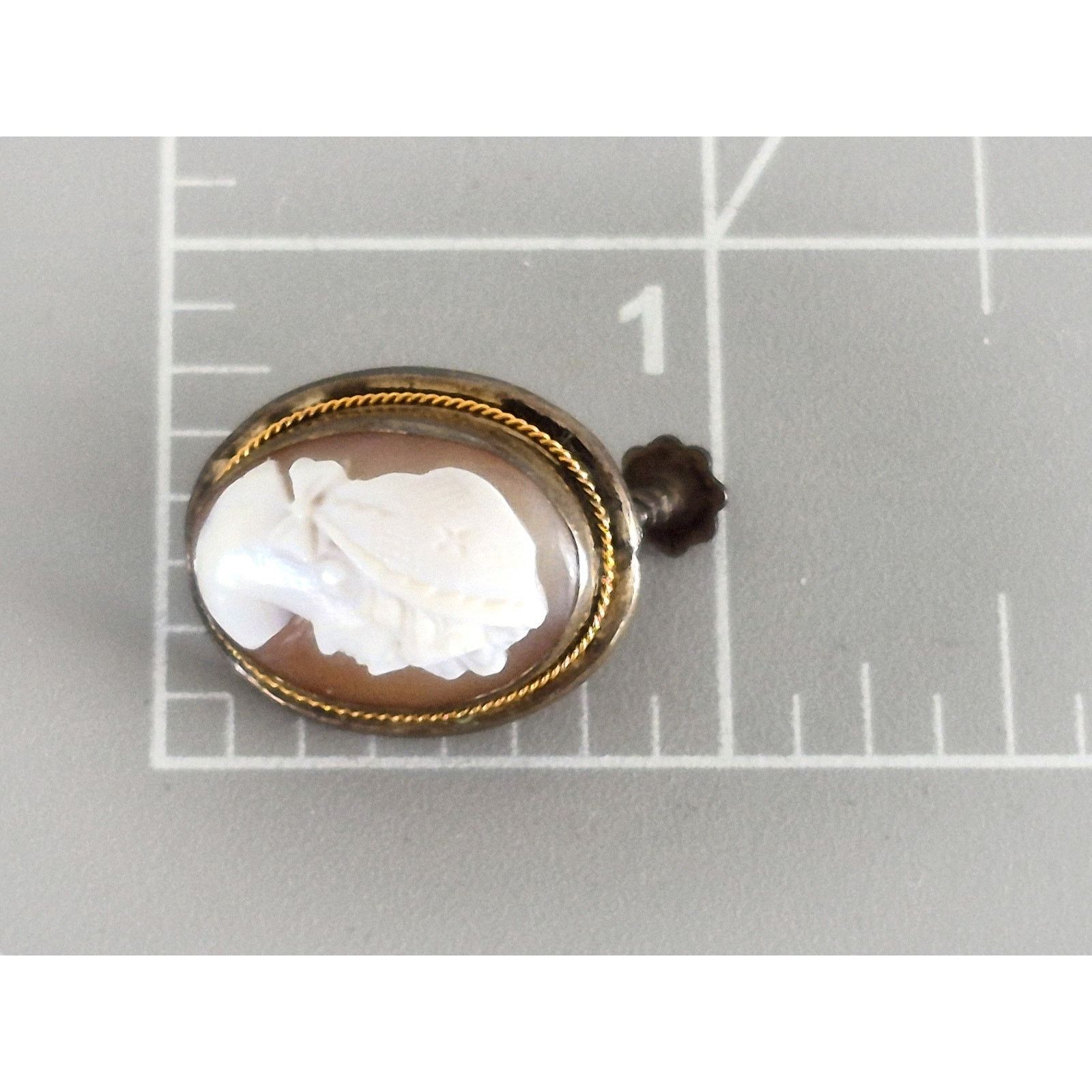 Other Vintage 800 Silver Victorian Cameo Shell Screw On Earrings Size ONE SIZE - 6 Thumbnail