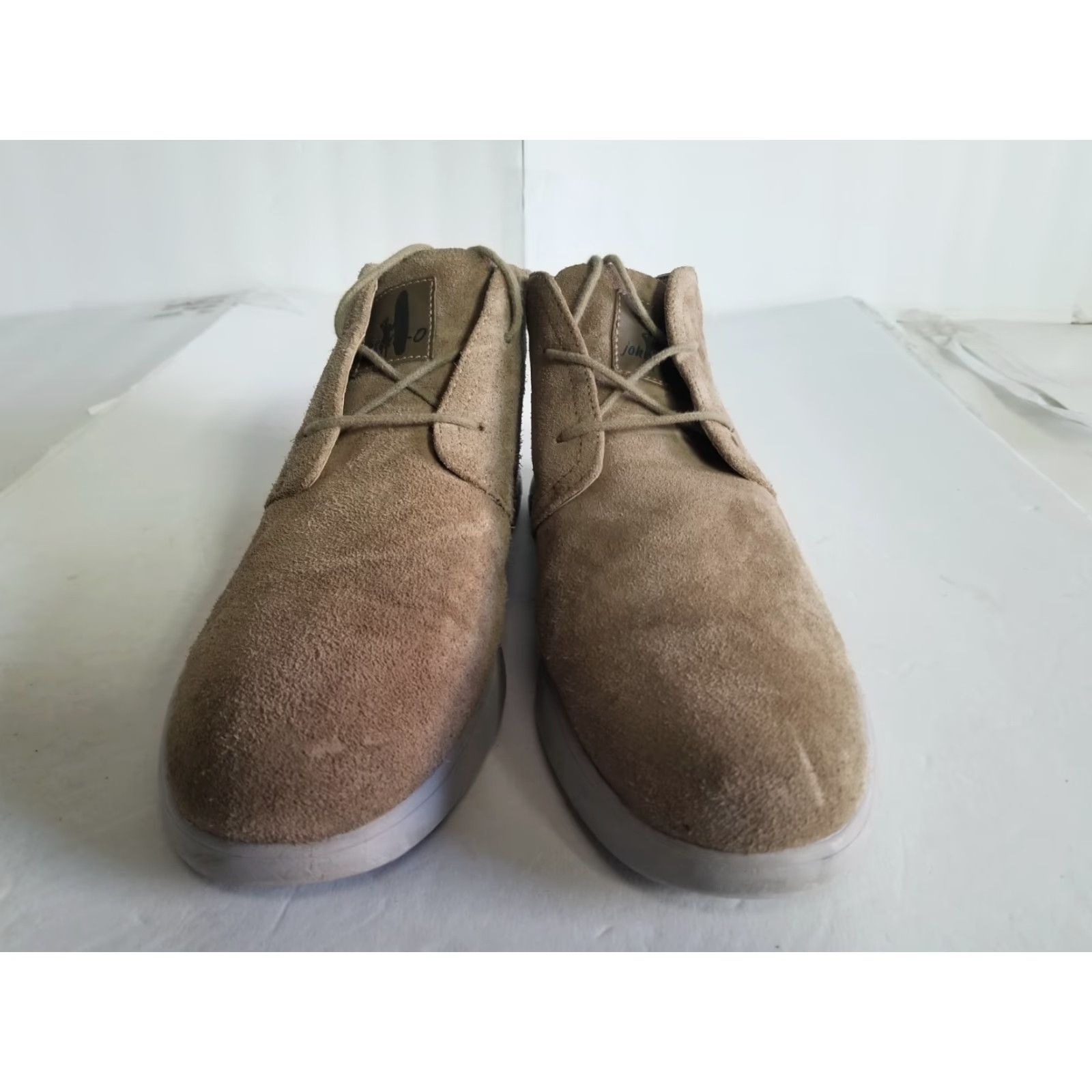johnnie-O johnnie-O The Chill Chukka Boots Mens 10 M Beige Suede Casual Boots Men Beige Suede Casual The Chill Chukka Size US 10 / EU 43 - 6 Thumbnail