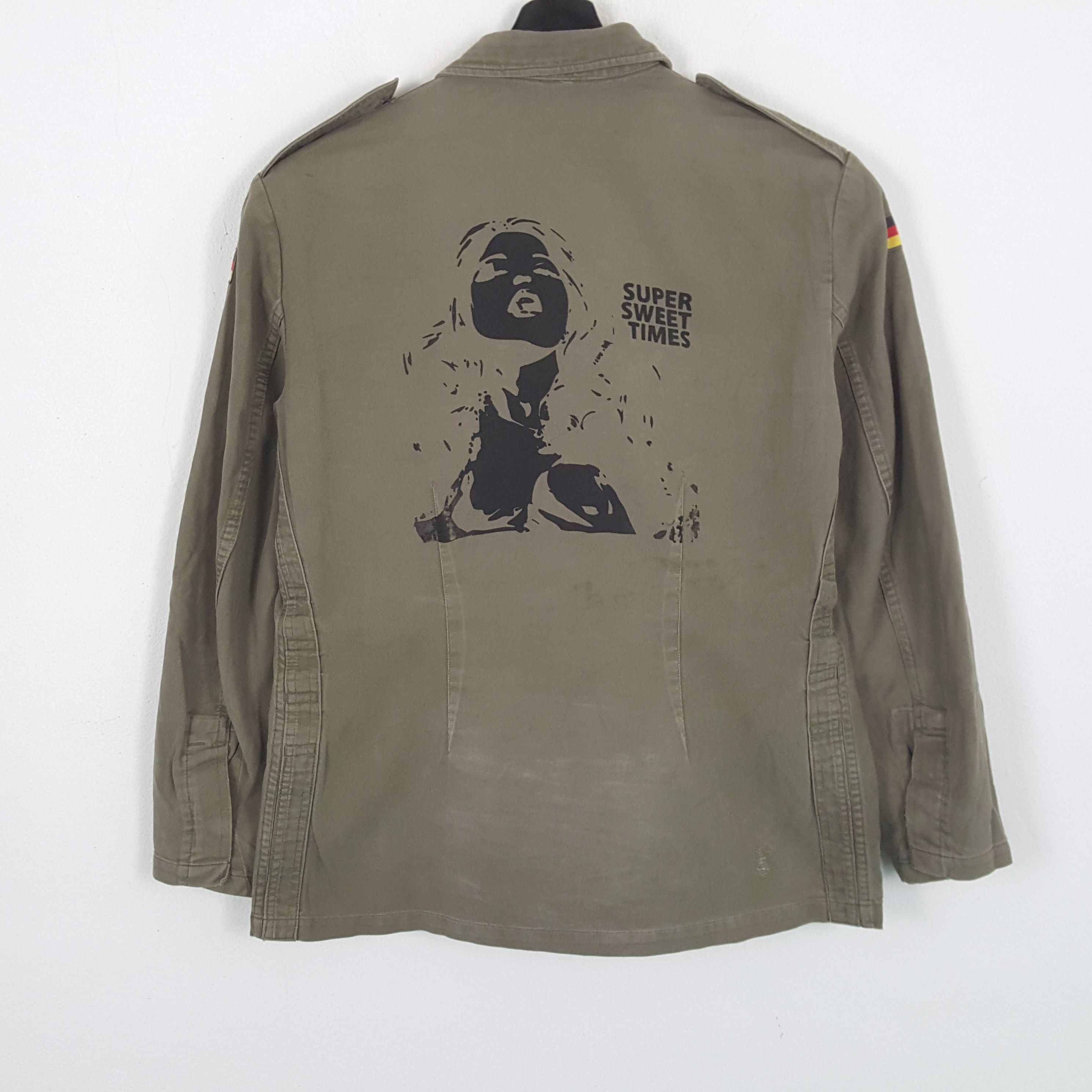 Military × Vintage Army Military Jacket Style Custom Art