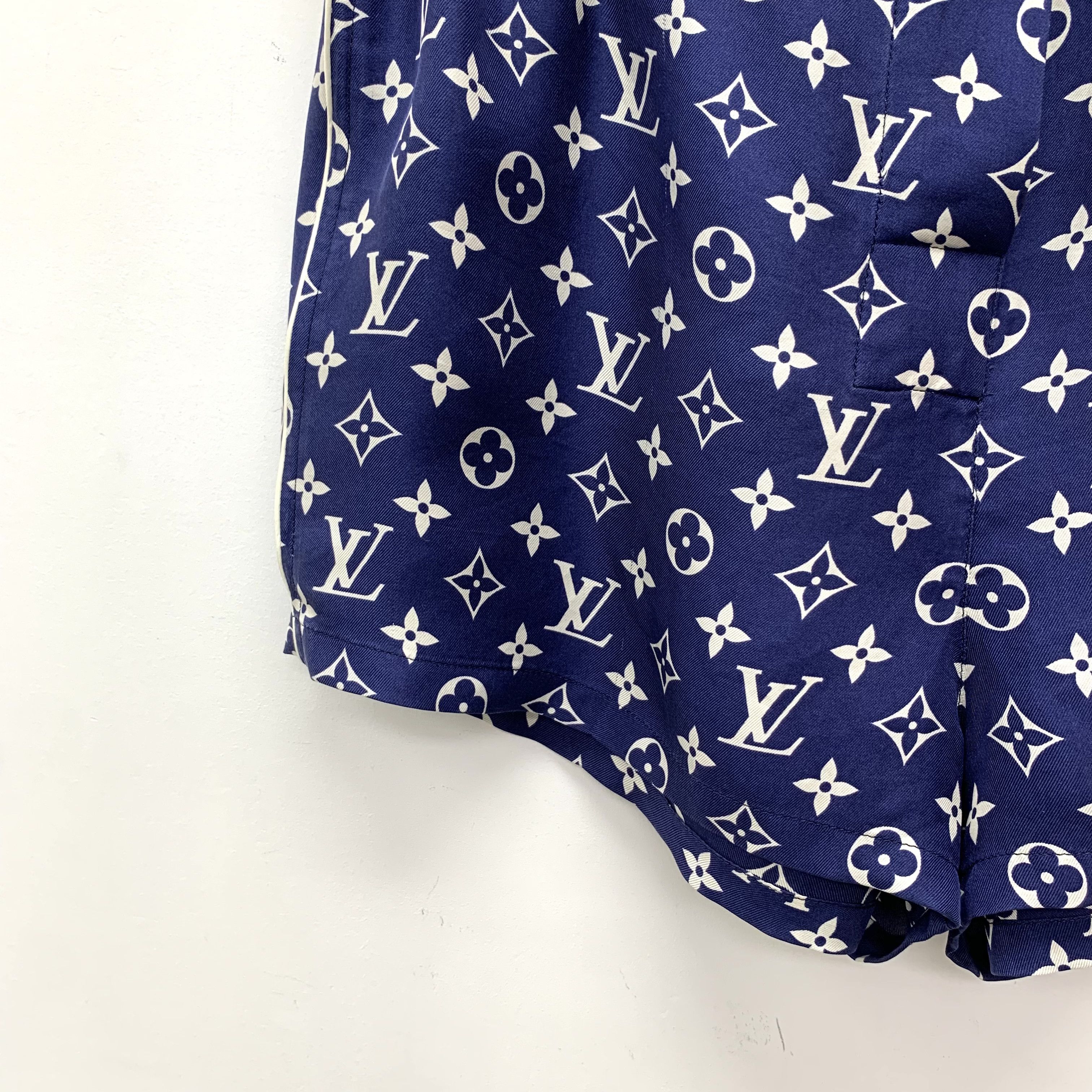 Louis Vuitton Louis Vuitton Monogram Print Shorts Blue (38) Size 26" / US 2 / IT 38 - 4 Thumbnail