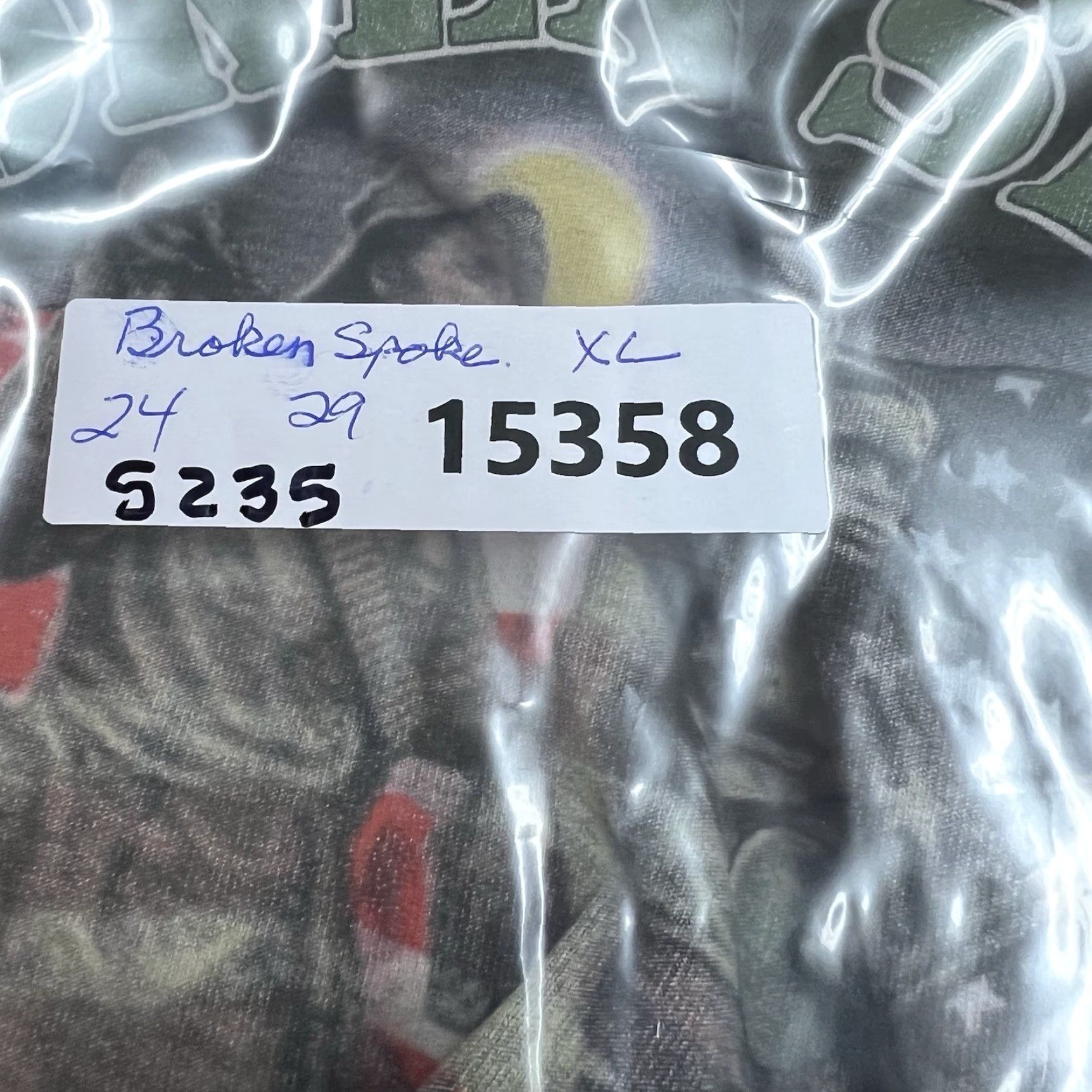 Vintage Grunt Style The Broken Spoke Saloon Never Forget The Vet T-Shirt Shirt Adult XL OD Green Graphic Print Military USA Size US XL / EU 56 / 4 - 3 Thumbnail