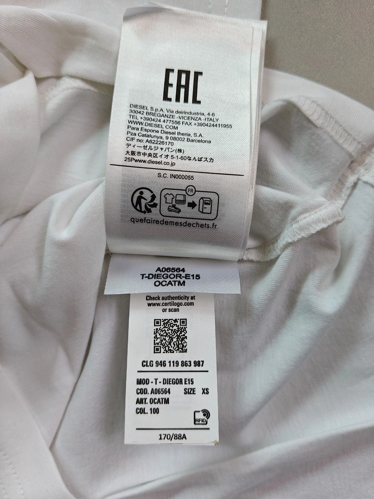 Diesel DIESEL White T-Shirt With Logo Patch T 4132 Size US XS / EU 42 / 0 - 9 Thumbnail