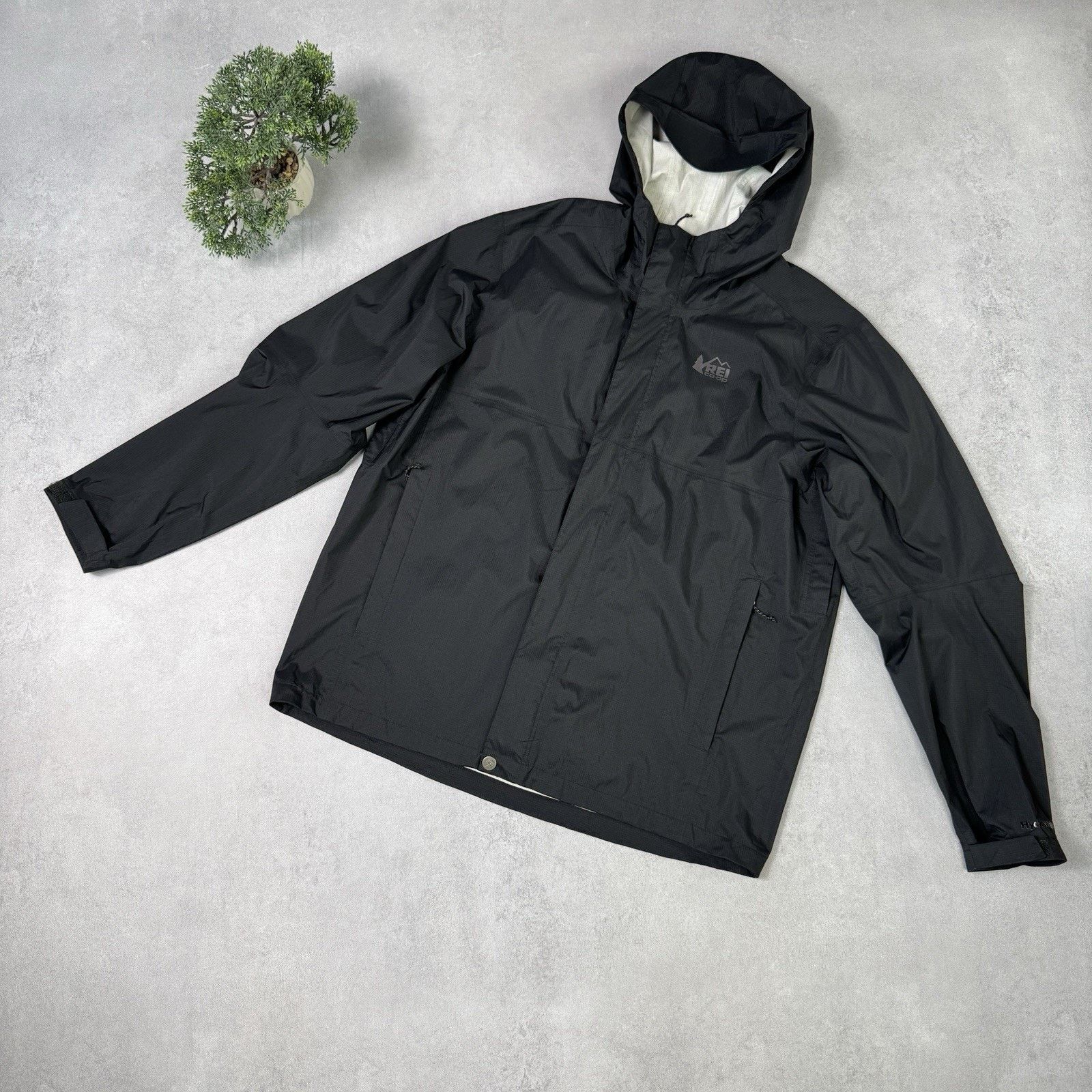 Vintage Rei Coop Men Jacket Hydrowall 2.5L Black Size L Men Size US L / EU 52-54 / 3 - 1 Thumbnail