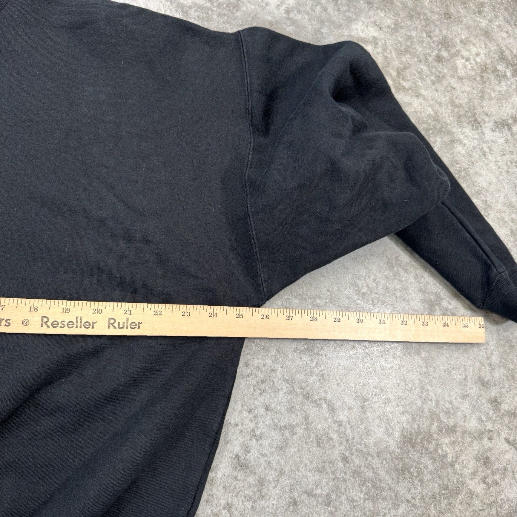 Vintage VINTAGE Gear Fort Pickett US Army sweatshirt adult L black Graphic Print Crew Neck 90s Military Men’s Size US L / EU 52-54 / 3 - 5 Thumbnail