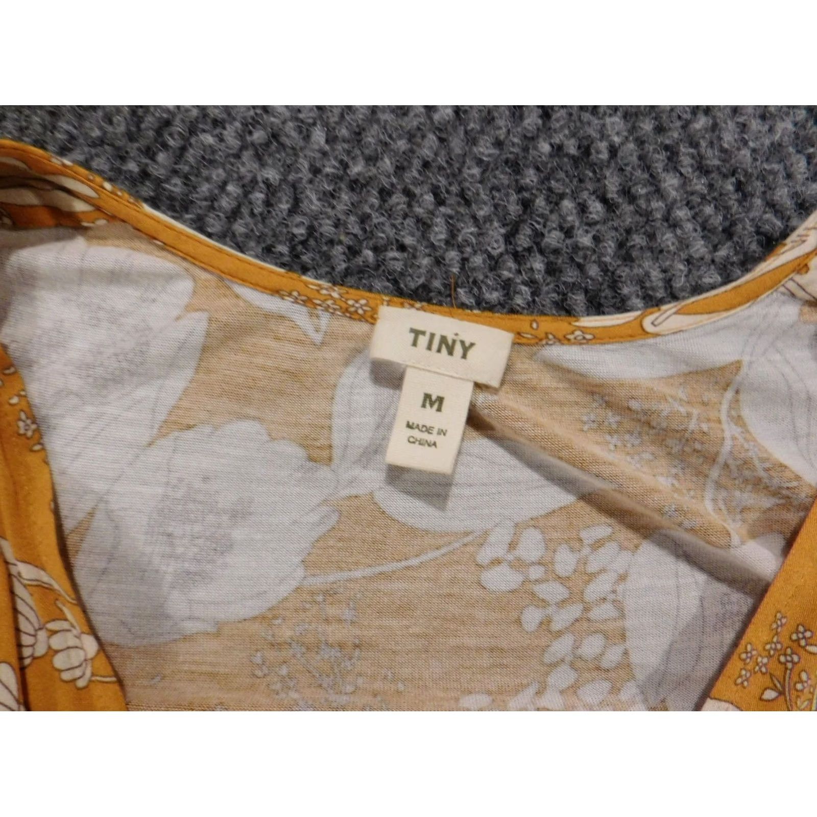 Vintage Tiny Tiny Bluse M Women's Yellow Floral Pullover Shrug Dolman Short Sleeve Crew Neck Rayon Casual Stretch Regular Vintage No Size M / US 6-8 / IT 42-44 - 6 Thumbnail