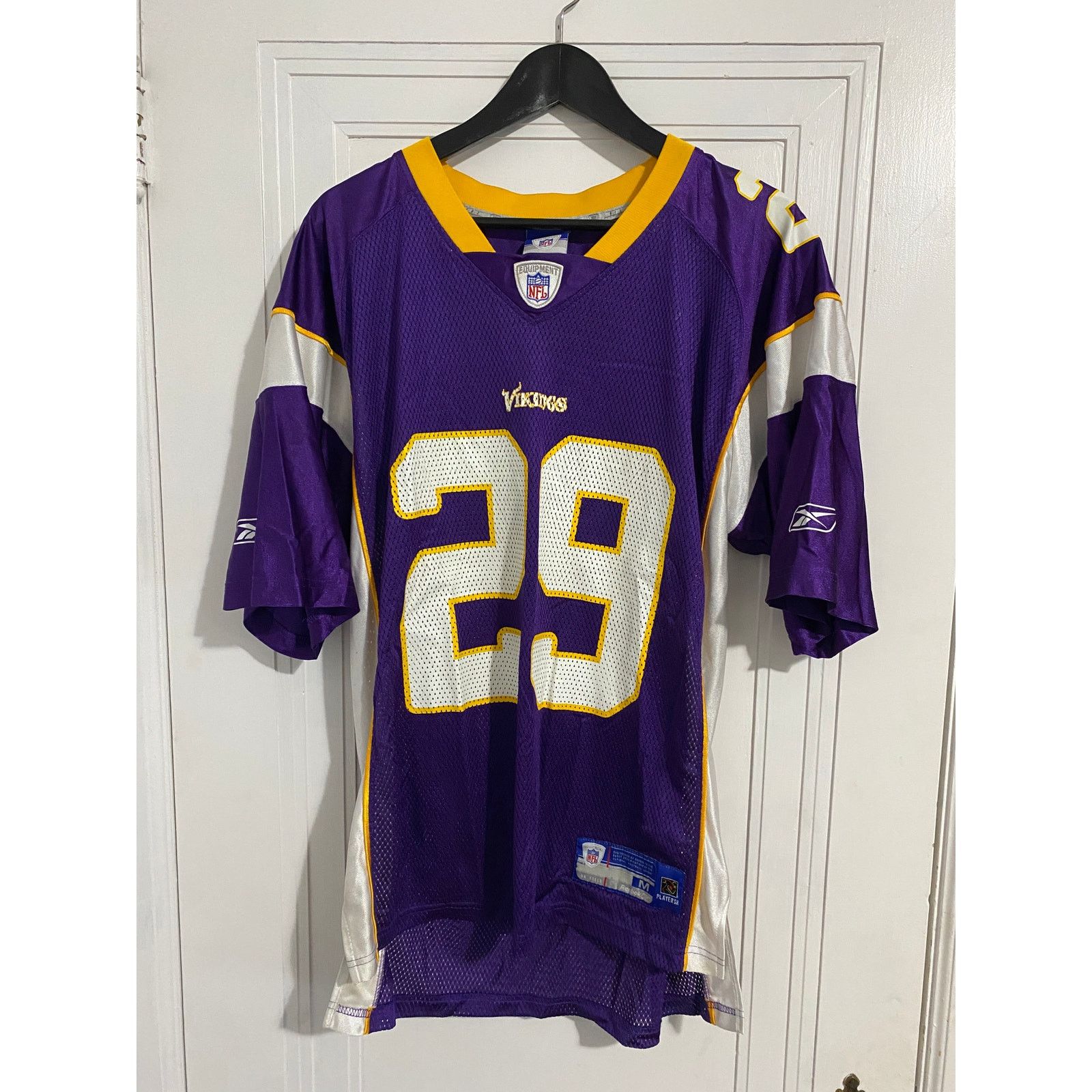 Reebok Throwback Chester Taylor Minnesota Vikings Jersey Size M Size US M / EU 48-50 / 2 - 2 Thumbnail